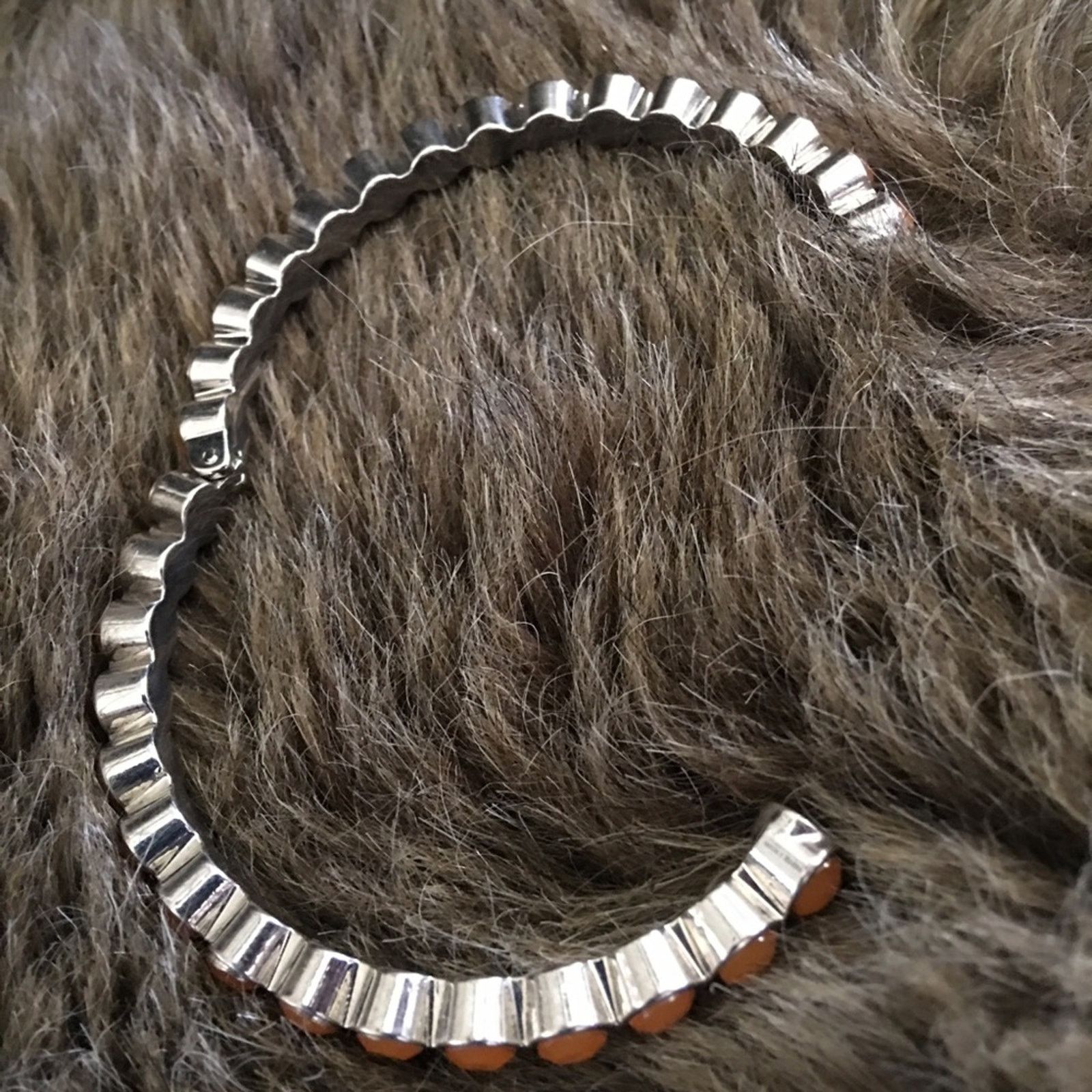 Jewelry Faceted tangerine glass stone magnet bracelet Size ONE SIZE - 6 Thumbnail