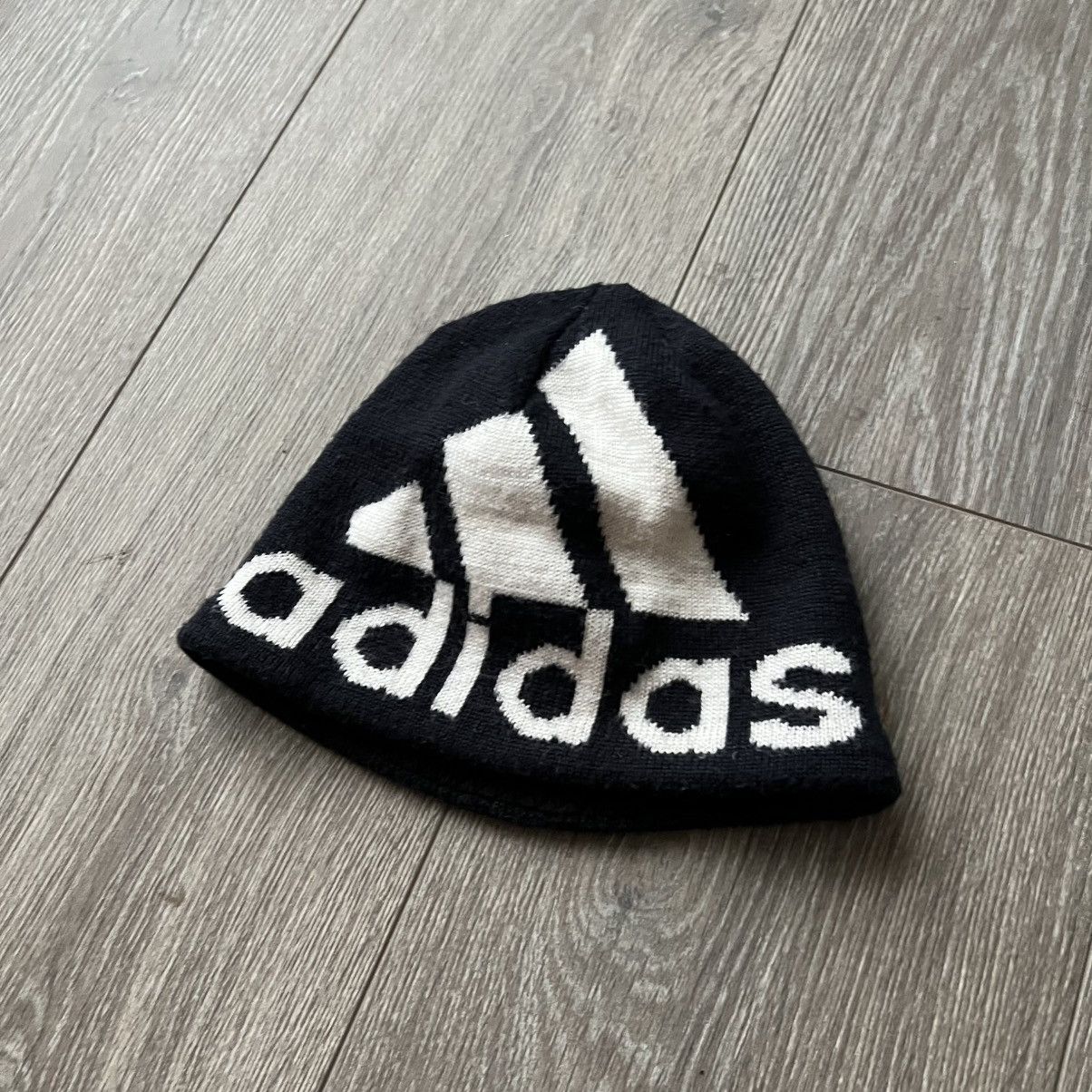 Adidas Vinrage Y2K Adidas Beanie Hat Size ONE SIZE - 2 Thumbnail