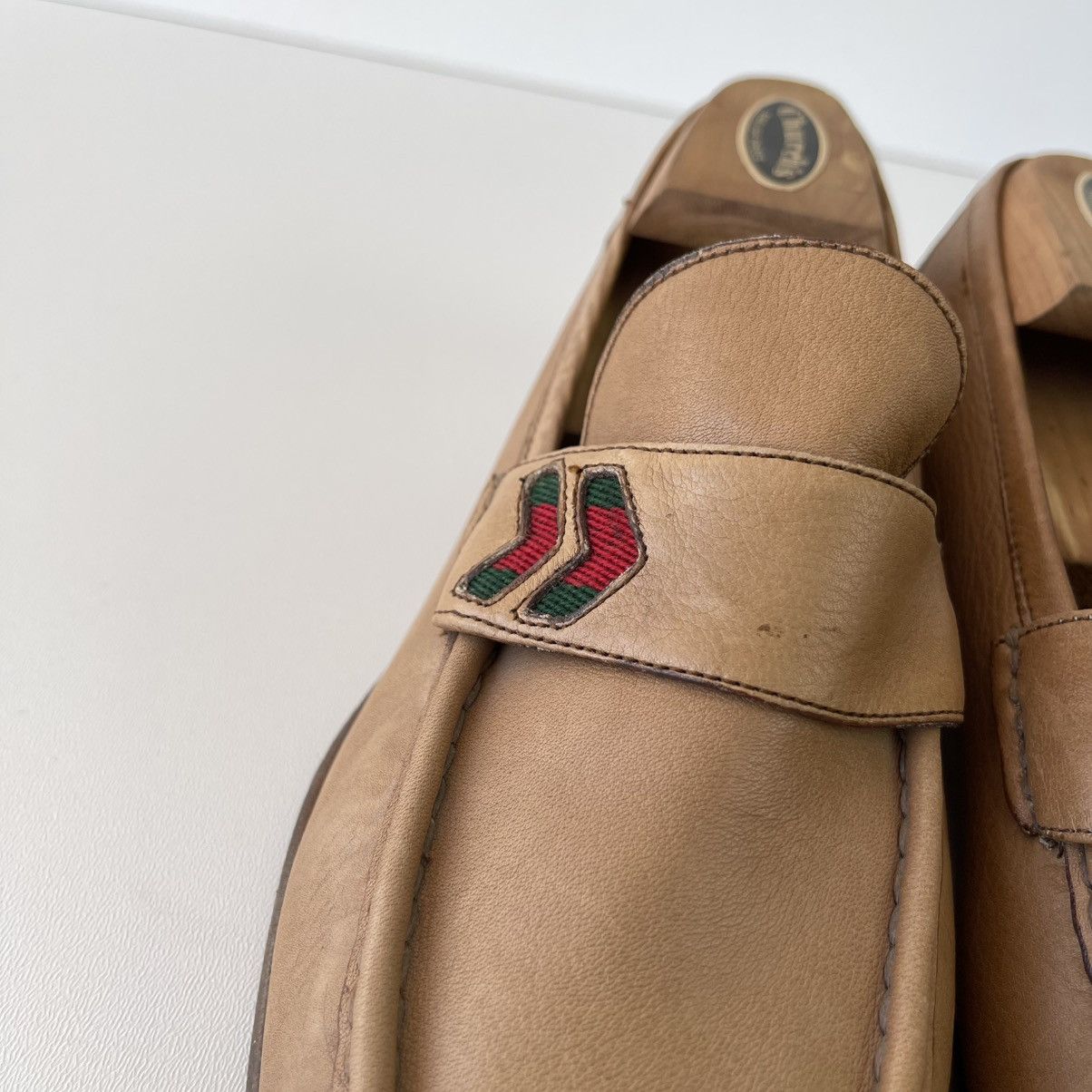 Gucci Gucci Leather Loafers Logo Vintage 80’s-90’s Shoes Beige Size US 7.5 / EU 40-41 - 6 Thumbnail