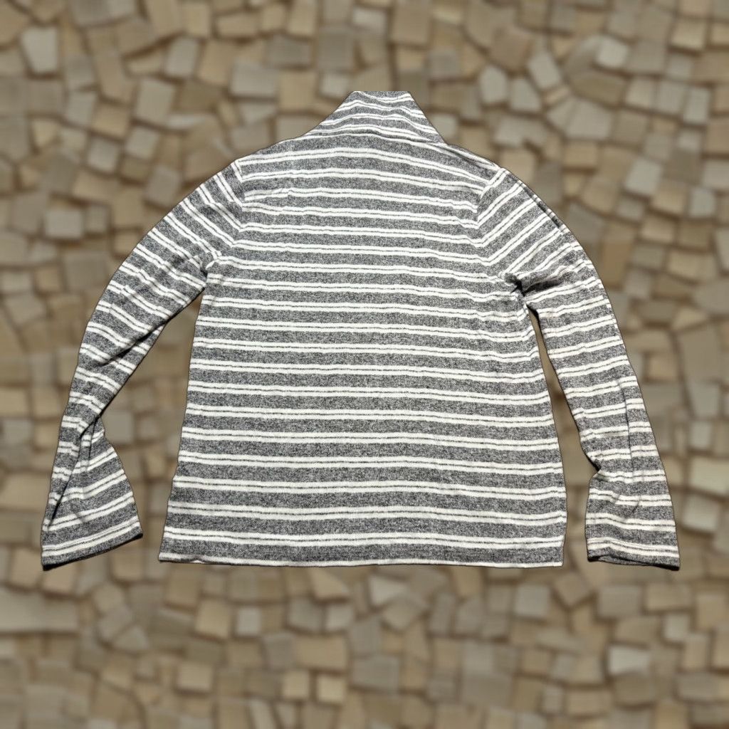 J.Crew J. Crew Shirt Women's Small Gray White Striped Long Sleeve Turtleneck Pullover Casual Knit Shirt Womens Short Analysis? Size S / US 4 / IT 40 - 1 Thumbnail