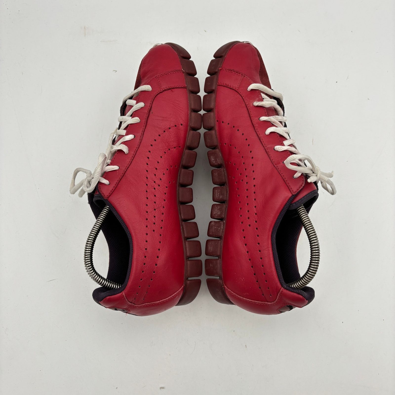 Maison MIHARA YASUHIRO × Puma Maison Mihara Yasuhiro x Puma Two Tone Sneakers 11 Archive Size US 11 / EU 44 - 6 Thumbnail