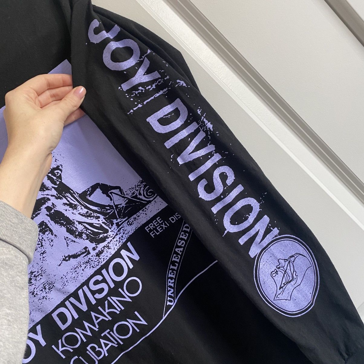Other Cody DeFranco Joy Division Flexi Boot L/S T-Shirt Size US M / EU 48-50 / 2 - 3 Thumbnail
