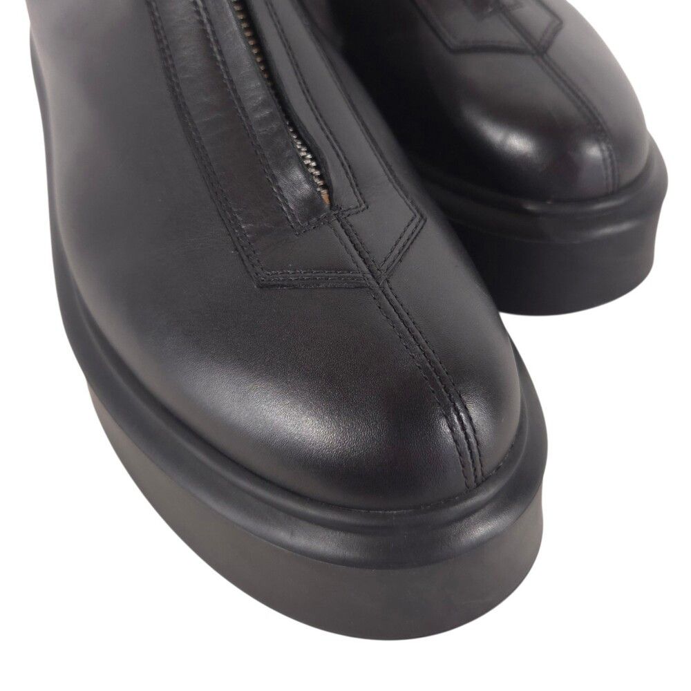 The Row The Row Zipped Boot I US 10 IT 40 Womens Black Leather Ankle Size US 10 / IT 40 - 3 Thumbnail