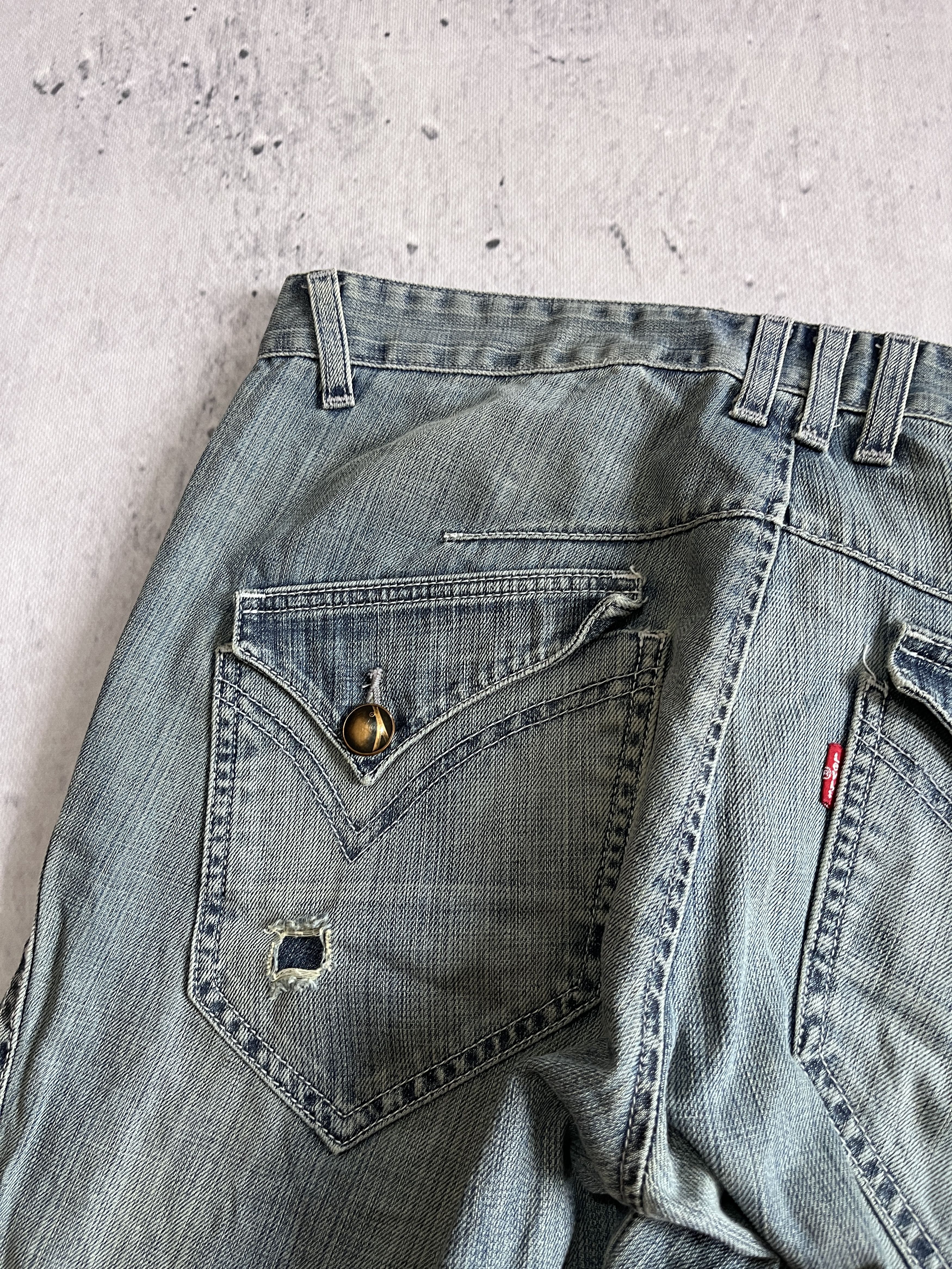 Levi's LEVI'S ENGINEERED JEANS 2006 TWISTED LEG VINTAGE DENIM PANTS Size US 32 / EU 48 - 7 Thumbnail