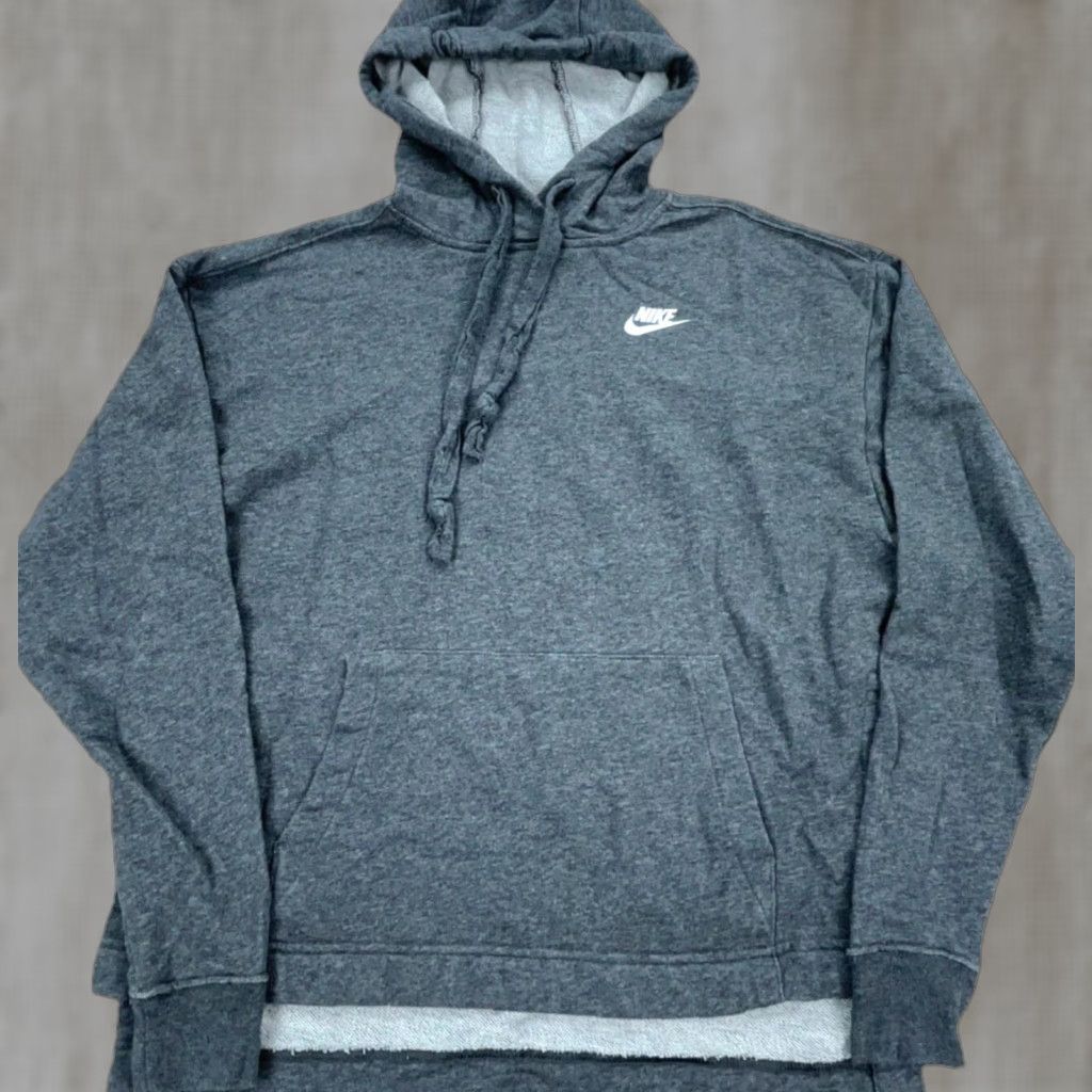 Nike Nike Hoodie Women XS Gray White Sweatshirt Mini Swoosh Oversized Basic Hoodie Women XS Gray White Nike Shirt Size XS / US 0-2 / IT 36-38 - 1 Thumbnail