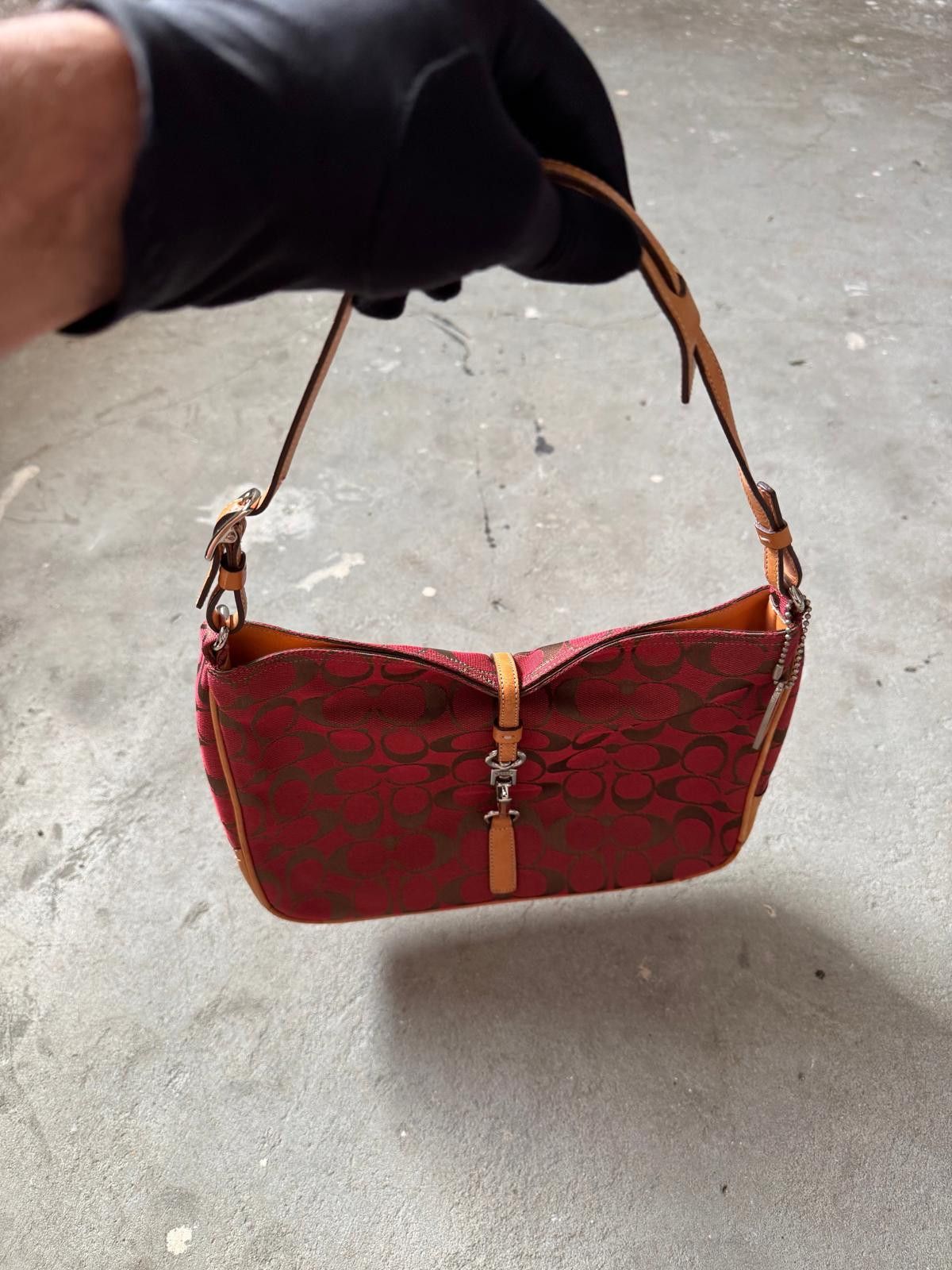 Coach Coach Hobo Signature Clip Canvas Handbag 'Red/Beige' Size ONE SIZE - 7 Thumbnail