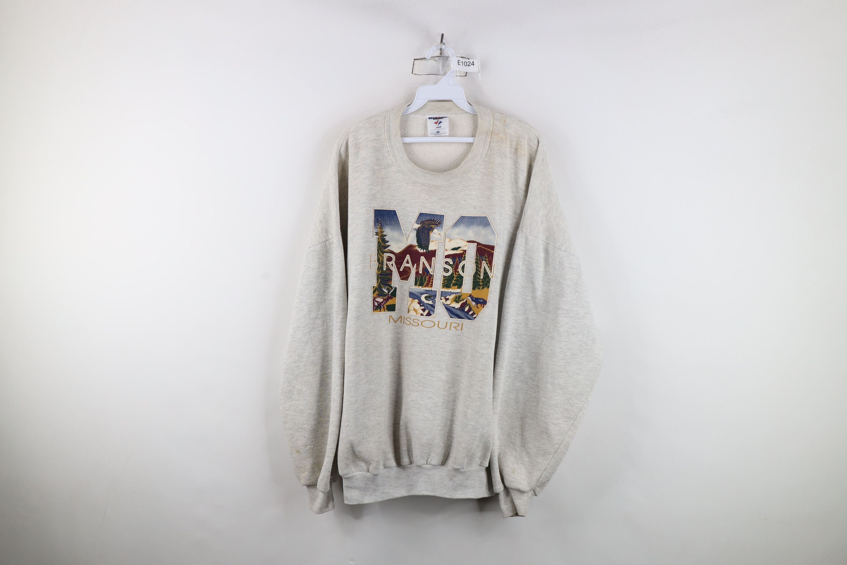Vintage Vintage 90s Branson Missouri Eagle Nature Sweatshirt USA Size US XXL / EU 58 / 5 - 1 Thumbnail