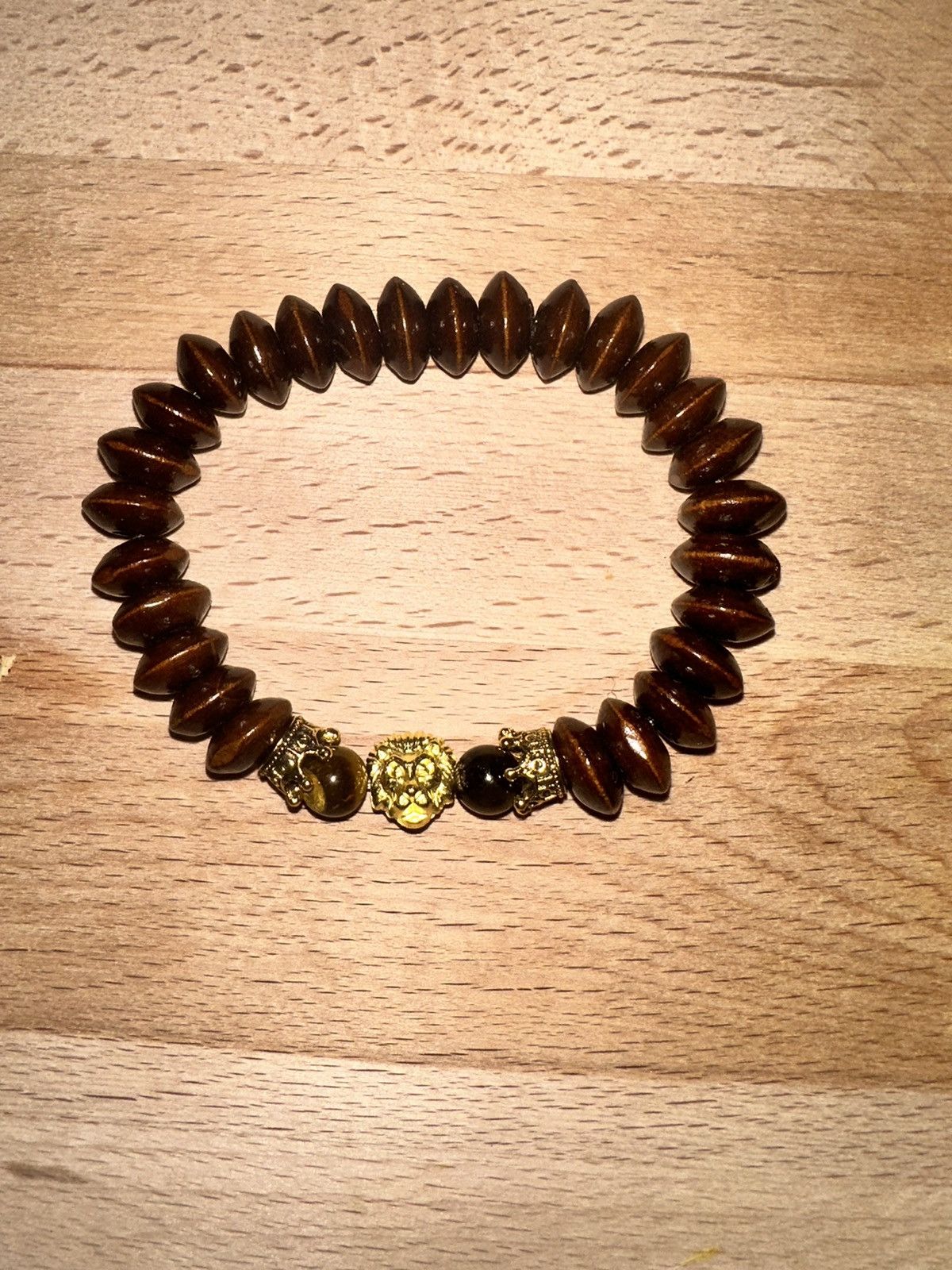 Other Leo Hand-Crafted Unisex Bracelet Size ONE SIZE - 1 Thumbnail