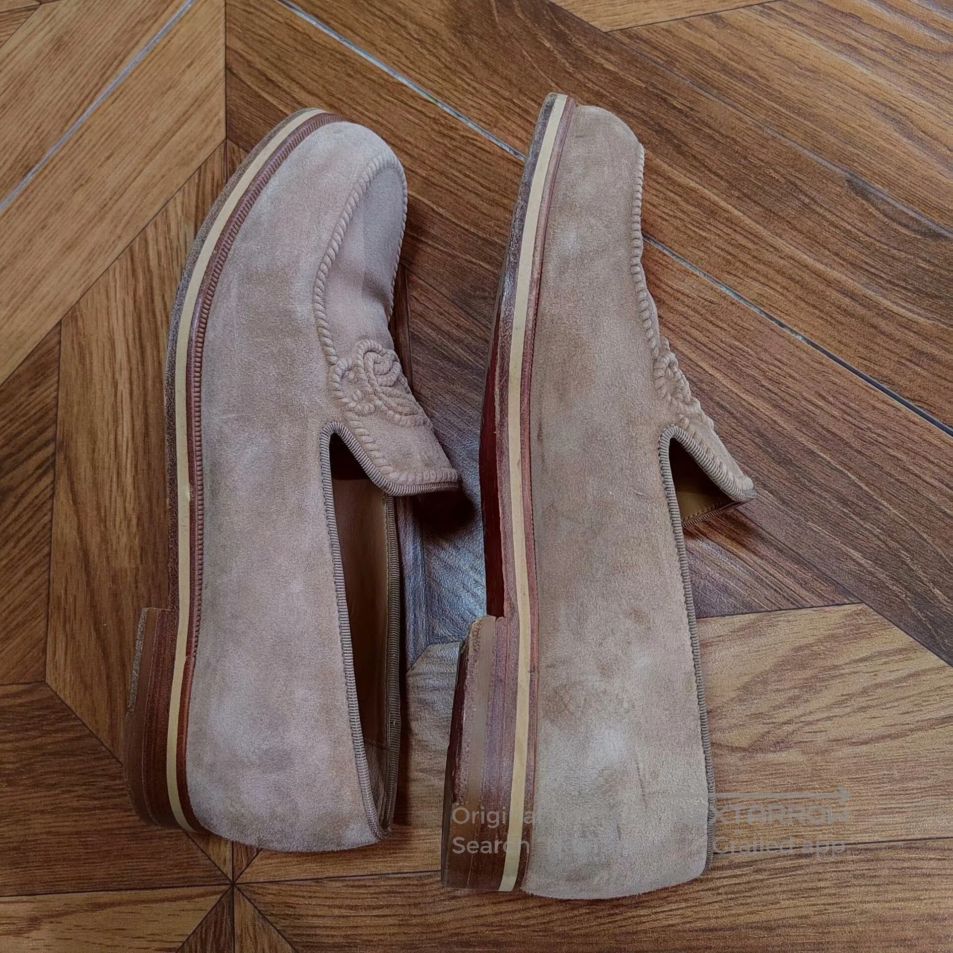 Christian Louboutin Christian Louboutin Suede Slip-On Loafers. Size US 8 / IT 38 - 2 Thumbnail