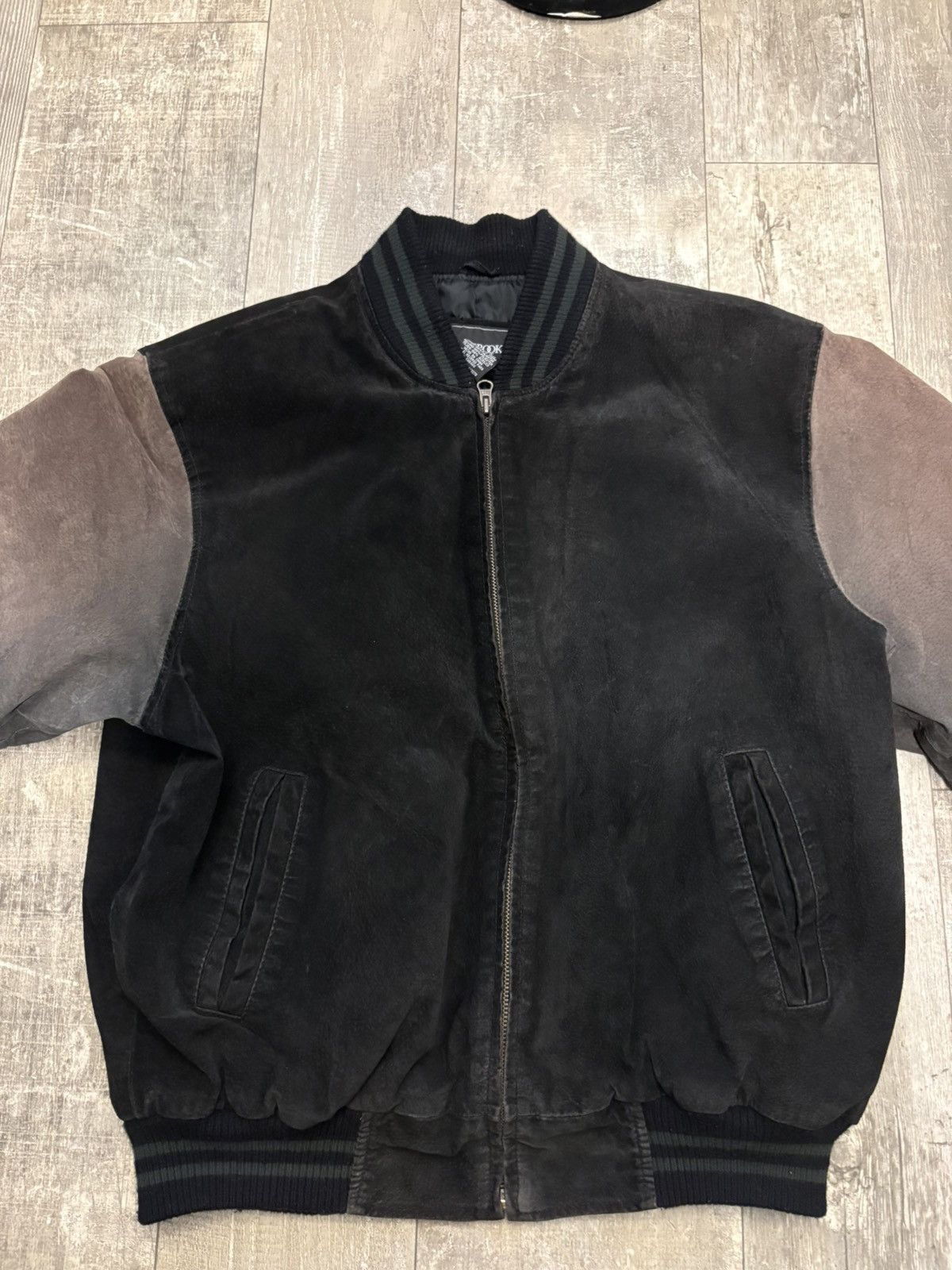 Other Vintage Suede Varsity Bomber Jacket Black Brown Elbow Patch Size US L / EU 52-54 / 3 - 2 Thumbnail