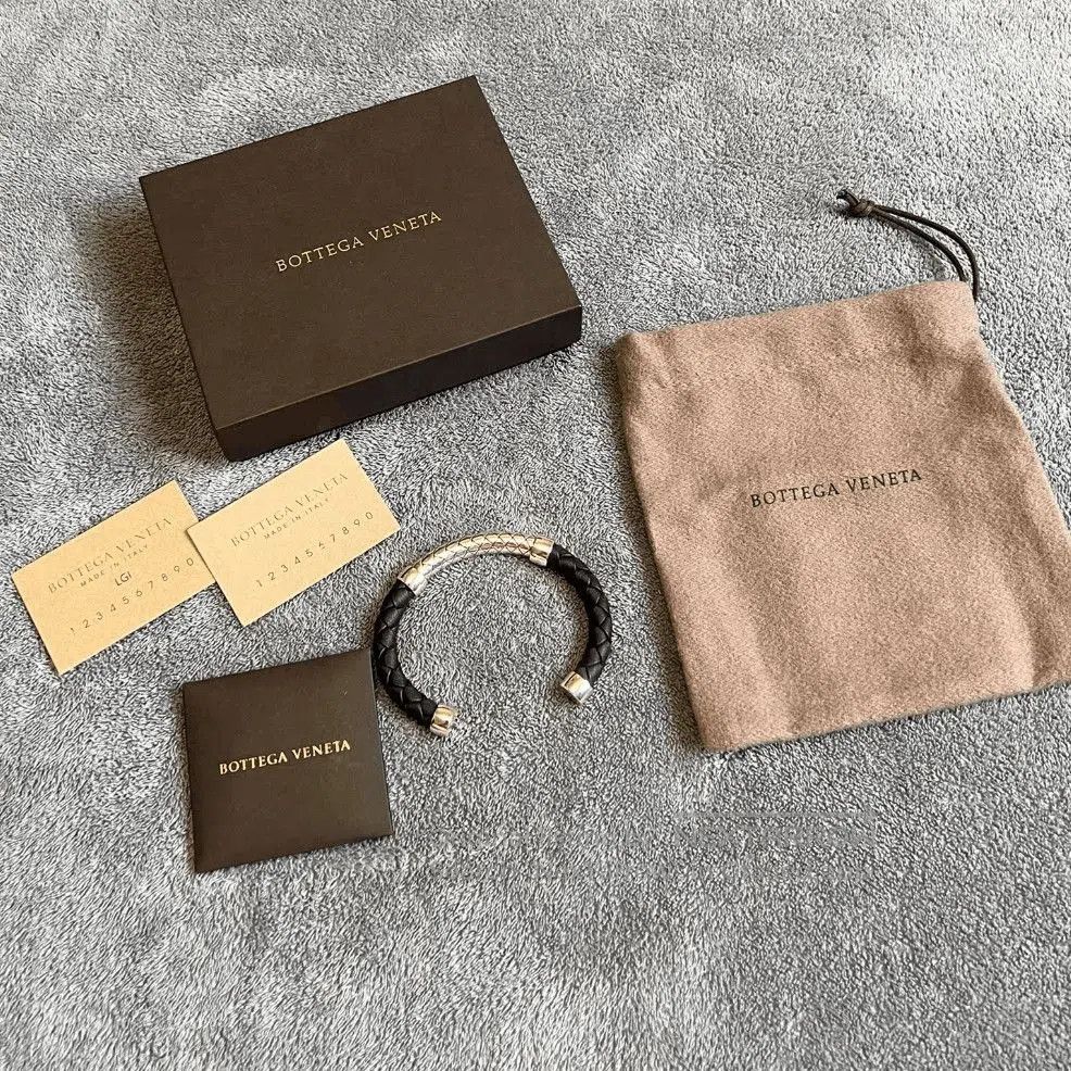 Bottega Veneta Bottega Veneta Leather Woven Joint Silver Bracelet. Size ONE SIZE - 1 Thumbnail