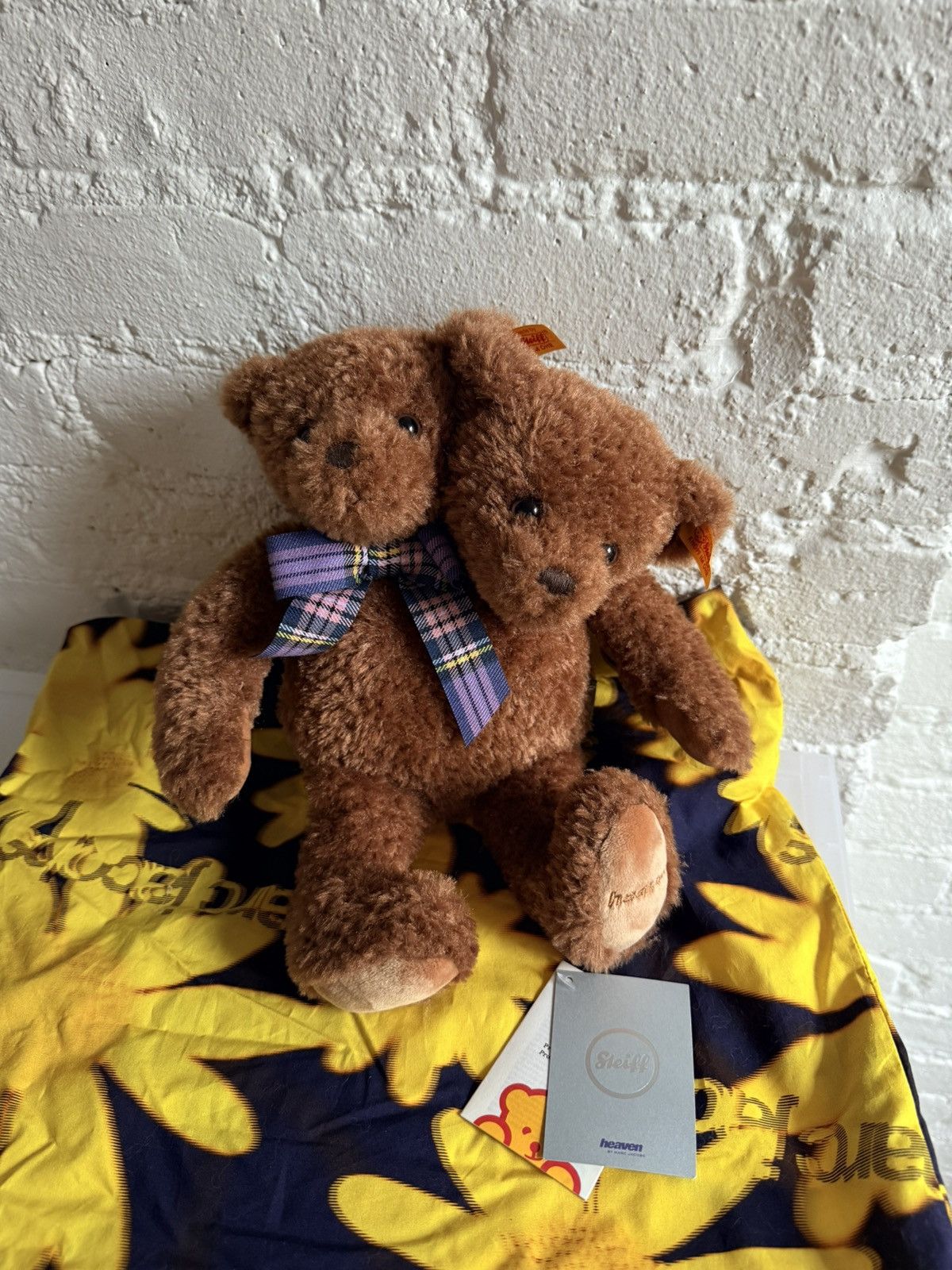 Heaven by Marc Jacobs FW21 Steiff Two-Headed Teddy Bear Size ONE SIZE - 1 Thumbnail