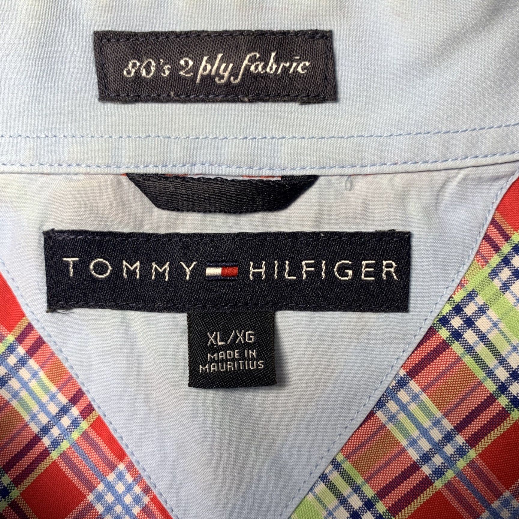 Tommy Hilfiger Tommy Hilfiger Men’s Shirt Size XL Short Sleeve Red Plaid December 2004 Cotton Button-Up Shirt Size US XL / EU 56 / 4 - 3 Thumbnail