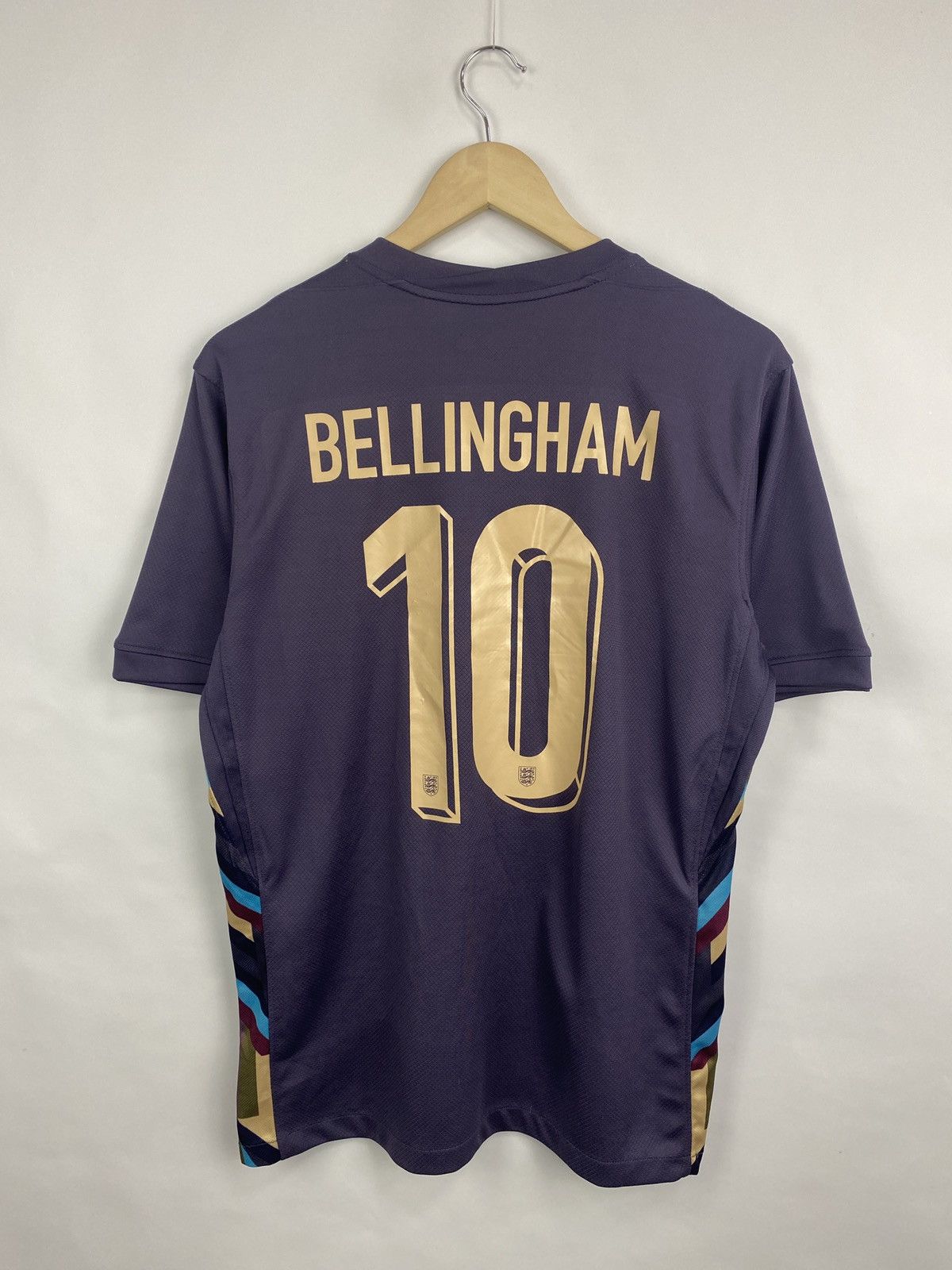 Nike 🏴󠁧󠁢󠁥󠁮󠁧󠁿 2024/25 England Nike Bellingham 10 Soccer Jersey Rare Y2K Size US M / EU 48-50 / 2 - 9 Thumbnail