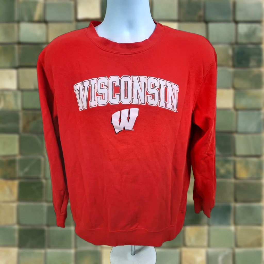 NCAA VINTAGE Wisconsin Badgers Crewneck Sweatshirt Men Medium Red Russell Sweatshirt 90s NCAA Mens Size US M / EU 48-50 / 2 - 1 Thumbnail