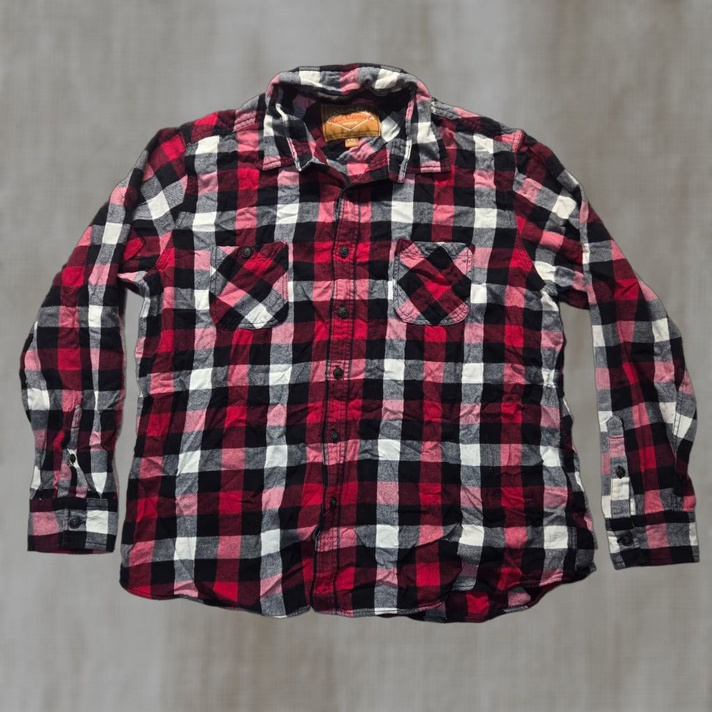 Camel **Red Plaid Button Up Shirt Long Sleeve Red Camel Mens 2XL** User: Red Plaid Button-Up Shirt Long Sleeve Red Camel Mens 2XL Size US XXL / EU 58 / 5 - 1 Thumbnail