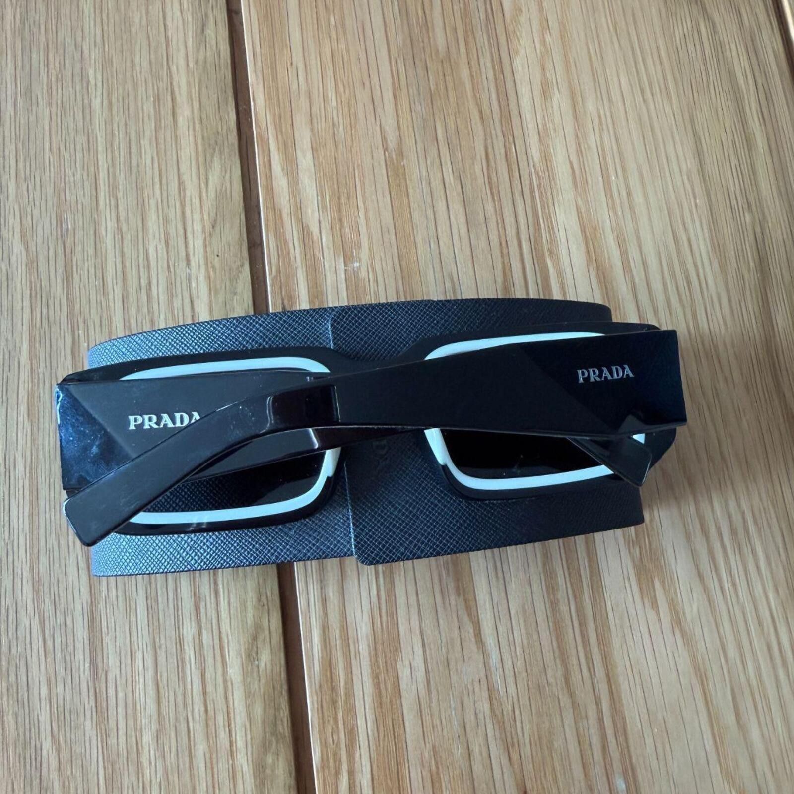 Prada Prada PR 06YS sunglasses Size ONE SIZE - 4 Thumbnail