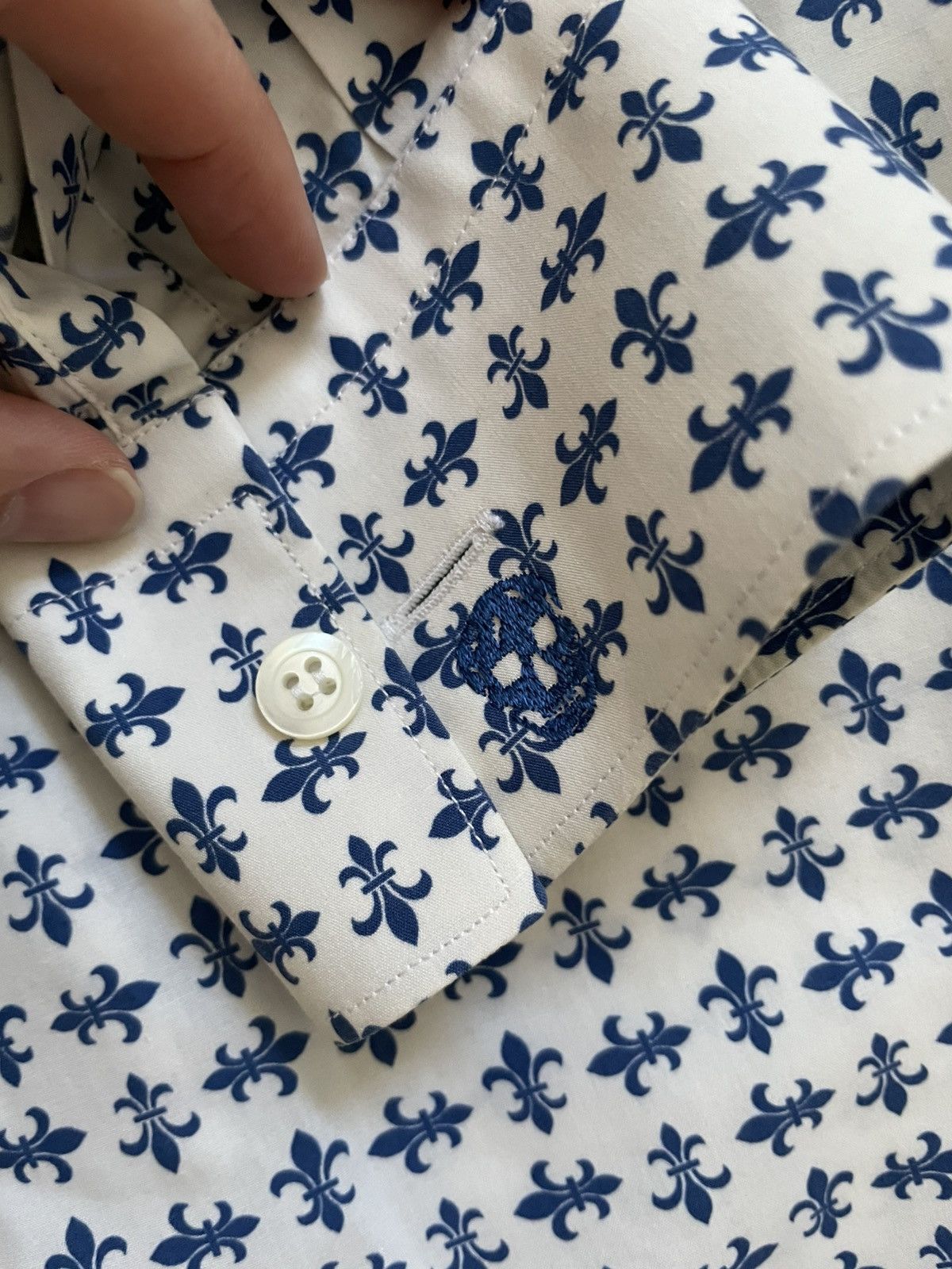 Alexander McQueen Alexander McQueen fleur-de-lis slim fit shirt Size US S / EU 44-46 / 1 - 9 Thumbnail