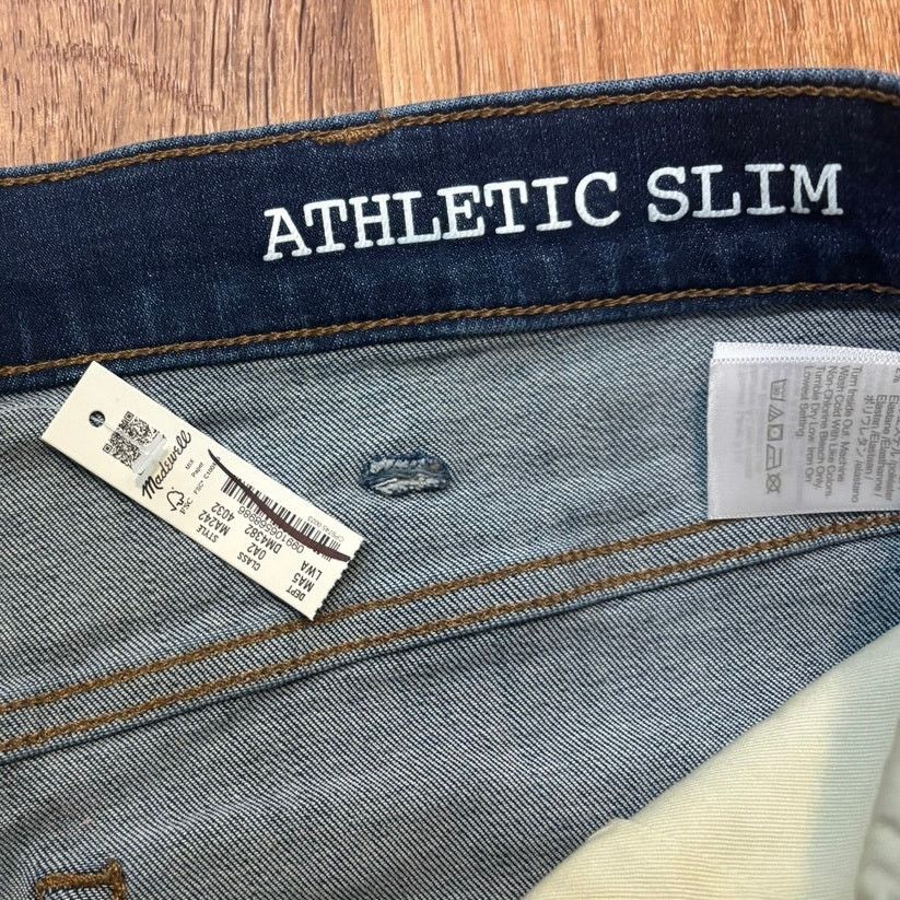 Madewell NWT Madewell Athletic Slim Jeans: COOLMAX Leeward Size 40x32 Size US 40 / EU 56 - 6 Thumbnail