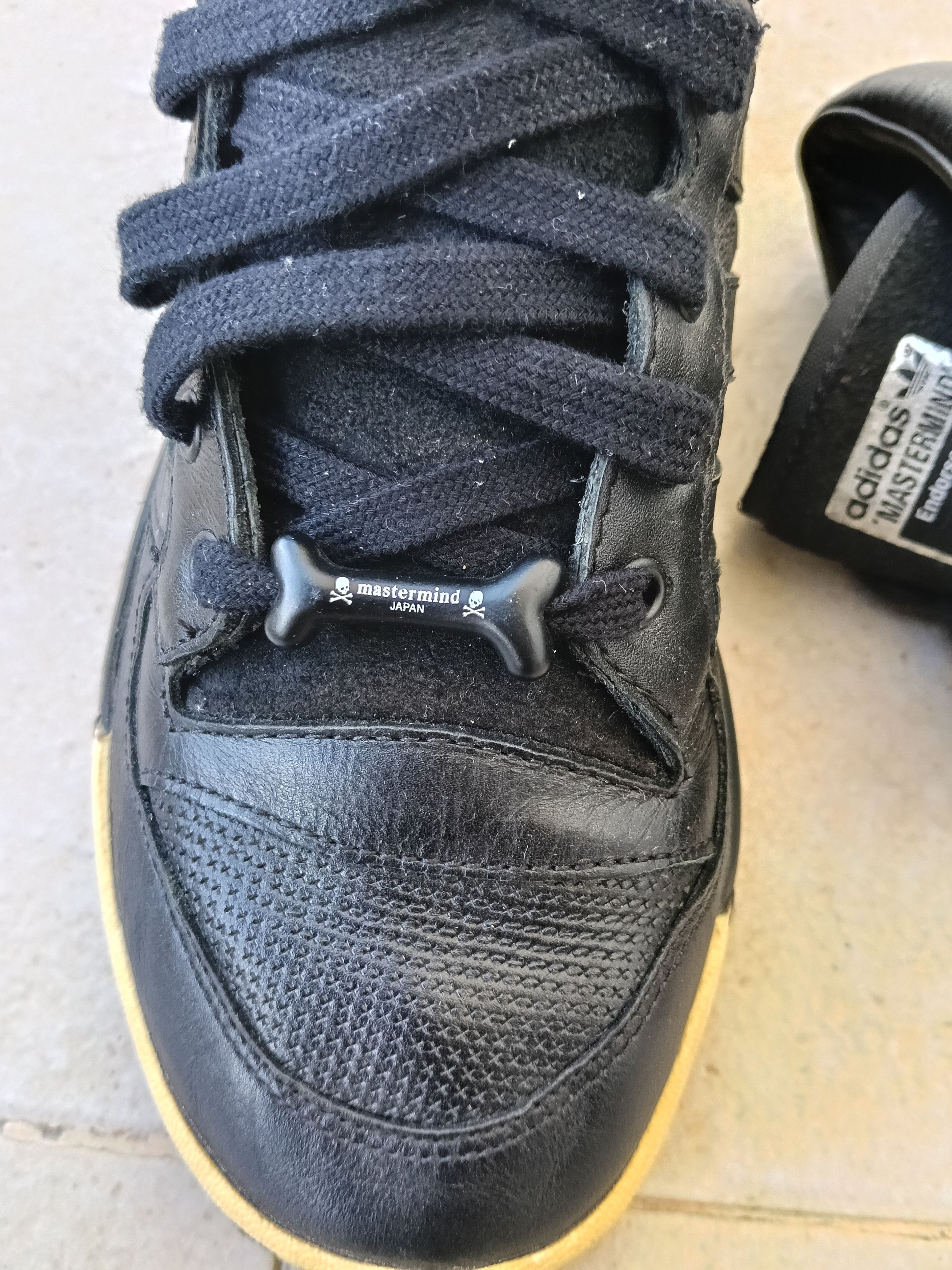 Adidas × Mastermind Japan Adidas mastermind Japan high top sneakers size 41EU 8 US Size US 8 / EU 41 - 6 Thumbnail