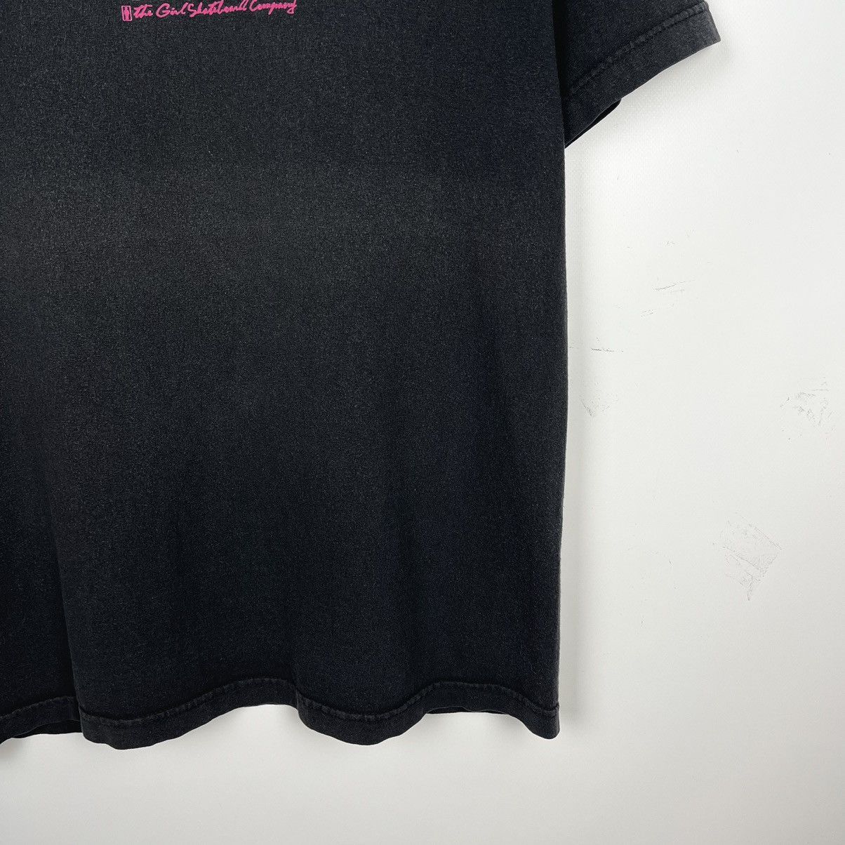Girl Skateboards Vintage Girl Skateboards y2k big logo sk8 tee 90’s Size US M / EU 48-50 / 2 - 3 Thumbnail