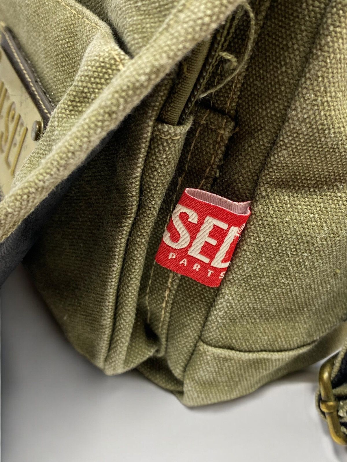 🔥 Y2K DIESEL MILITARY GREEN SHOULDER BAG TECH WEAR GORP CORE