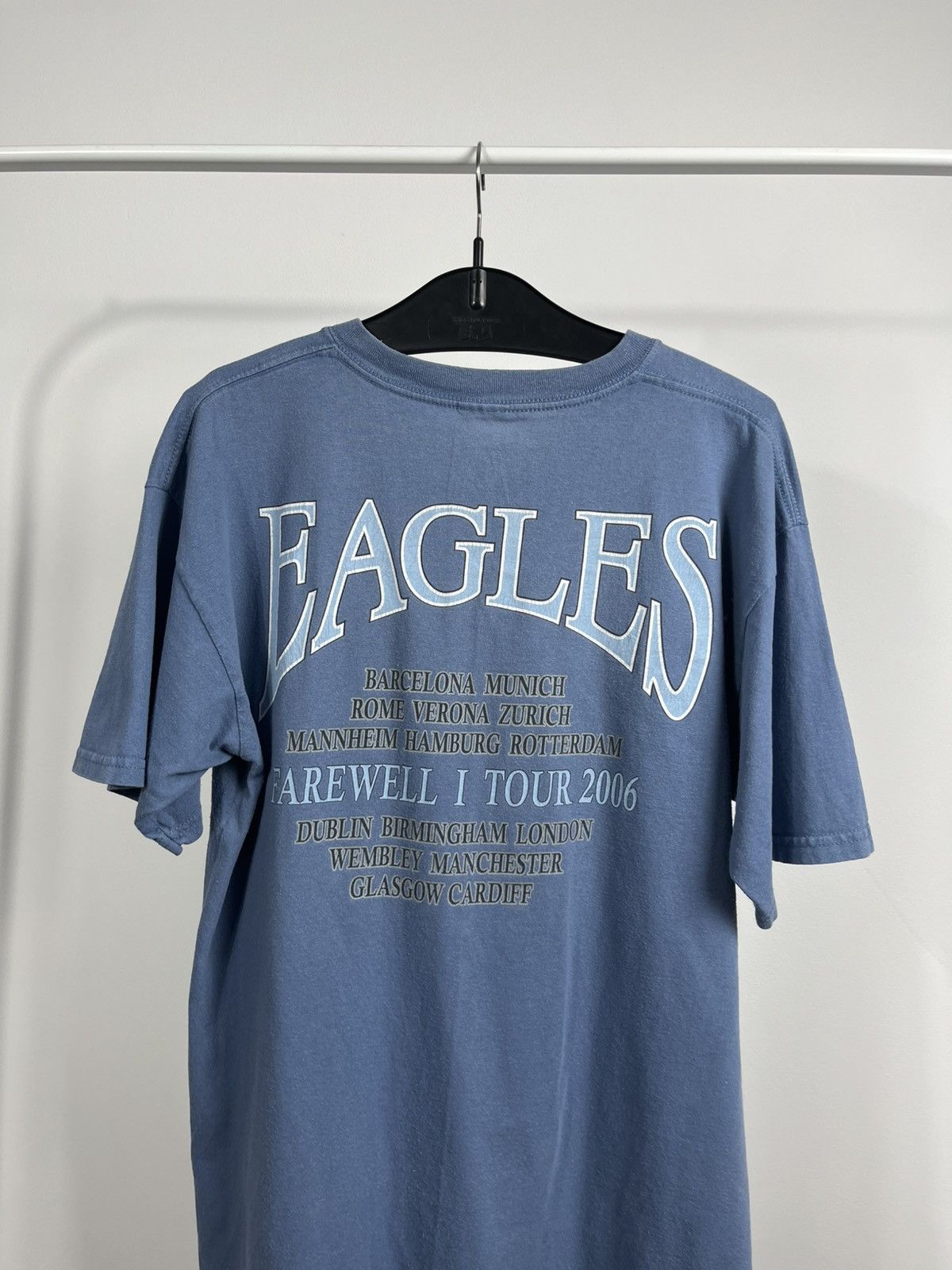 Other Eagles Band Farewell Tour 2006 Blue T-Shirt Size US L / EU 52-54 / 3 - 10 Thumbnail