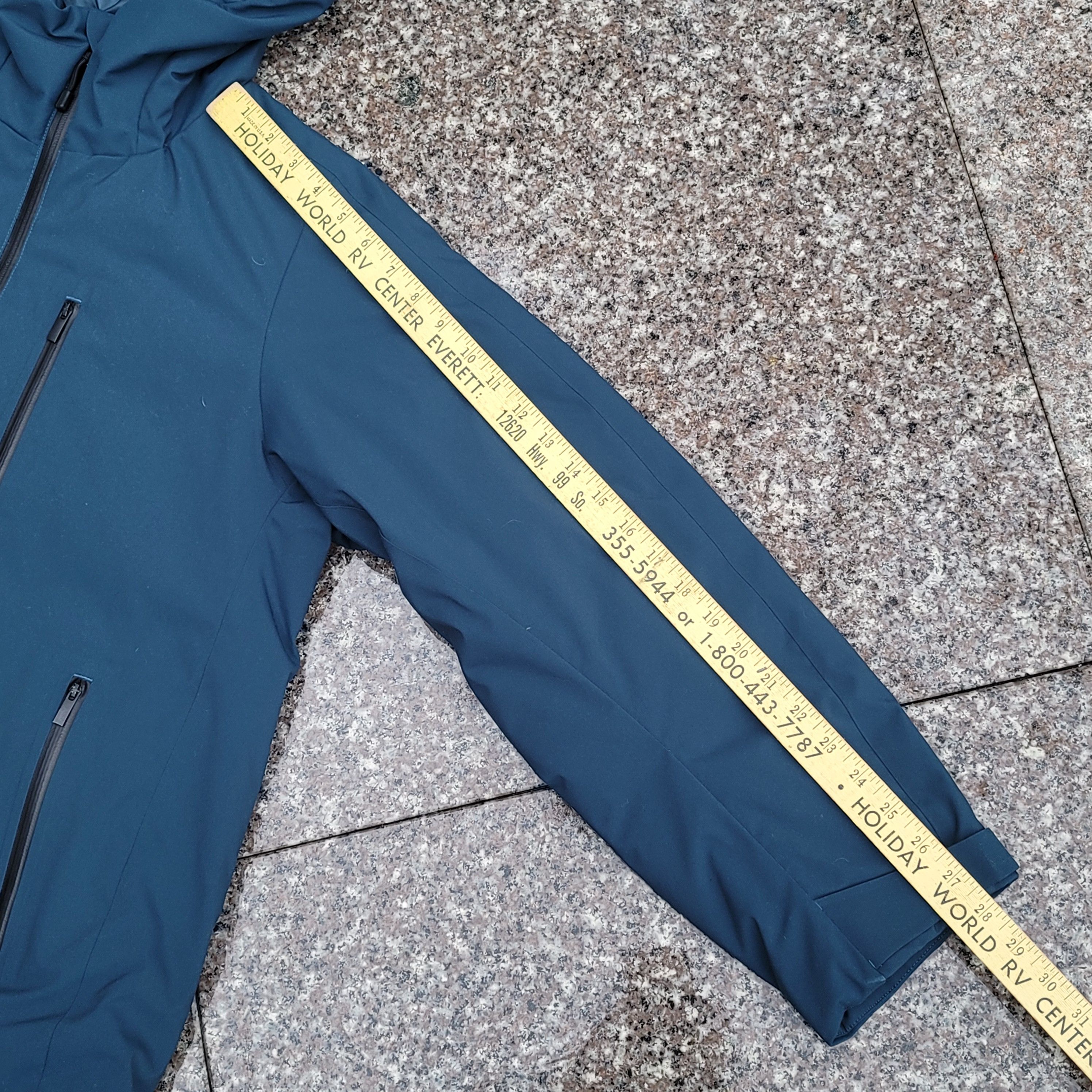 Uniqlo Uniqlo Hybrid down parka Size M / US 6-8 / IT 42-44 - 7 Thumbnail
