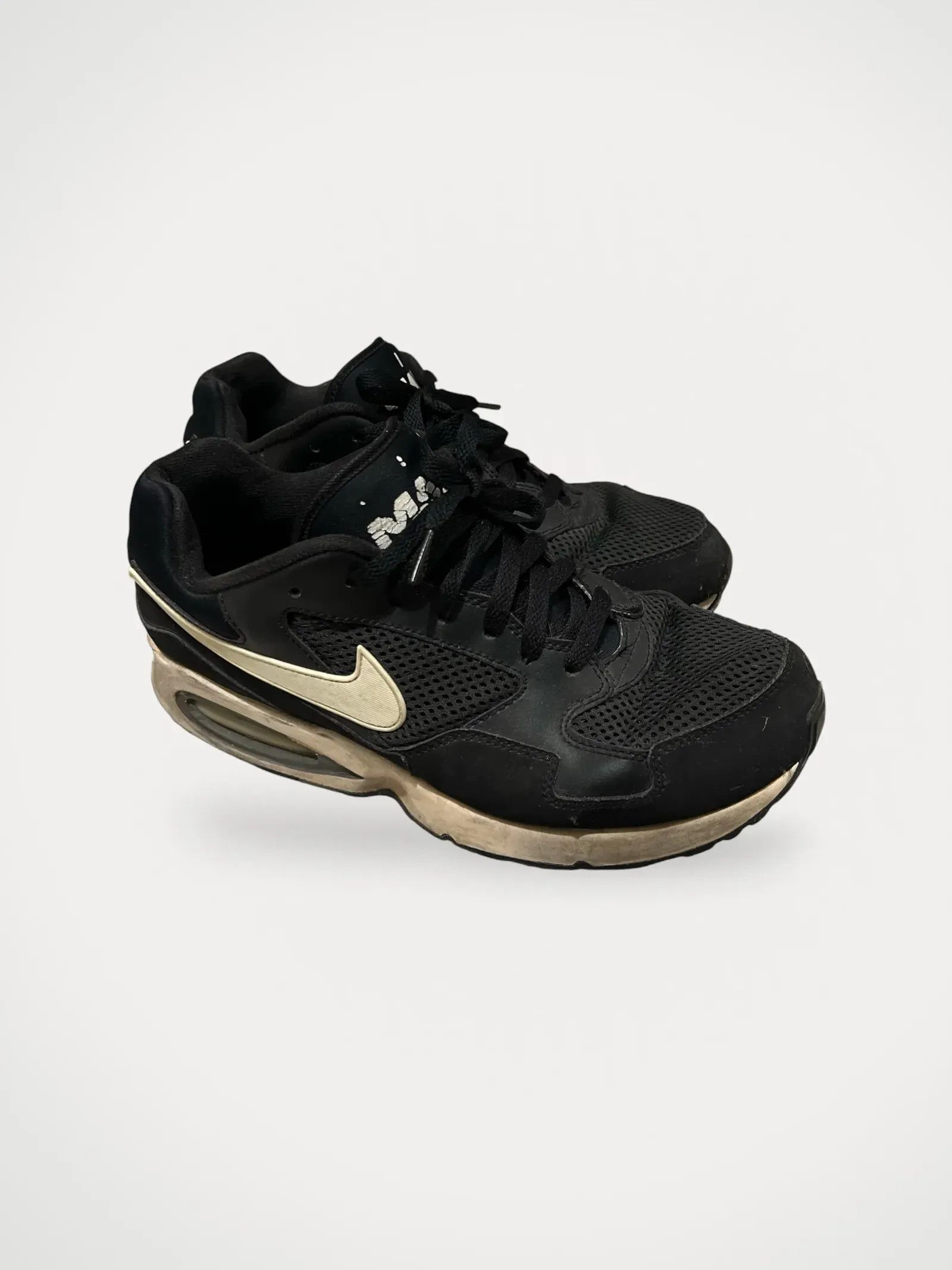 Nike Nike Sneakers Size US 11 / EU 44 - 1 Thumbnail