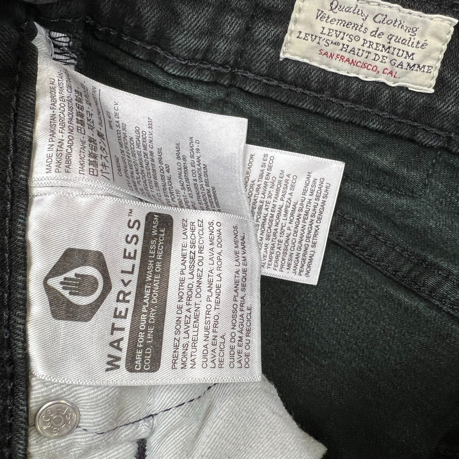 Levi's × Vintage Levi's 512 Jeans 31x28 Slim Taper Leg Premium Denim Pants Size US 31 - 8 Thumbnail
