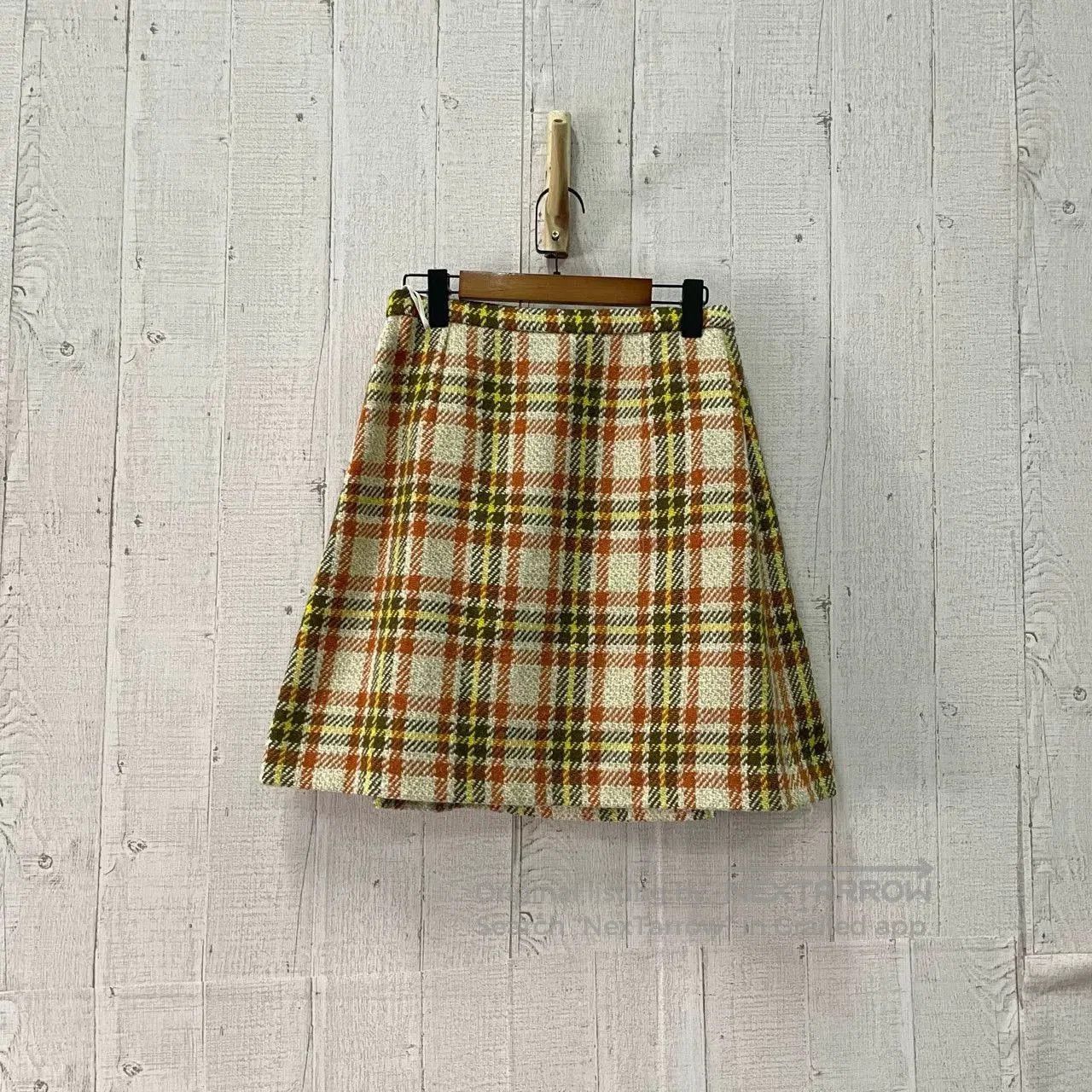 Gucci Gucci Plaid Short Skirt. Size 41" - 3 Thumbnail