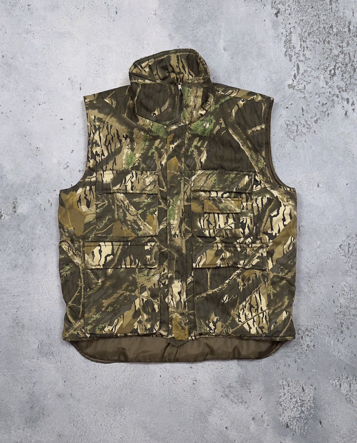 Vintage Camouflage trees camo vintage vest 90s Size US M / EU 48-50 / 2 - 1 Thumbnail