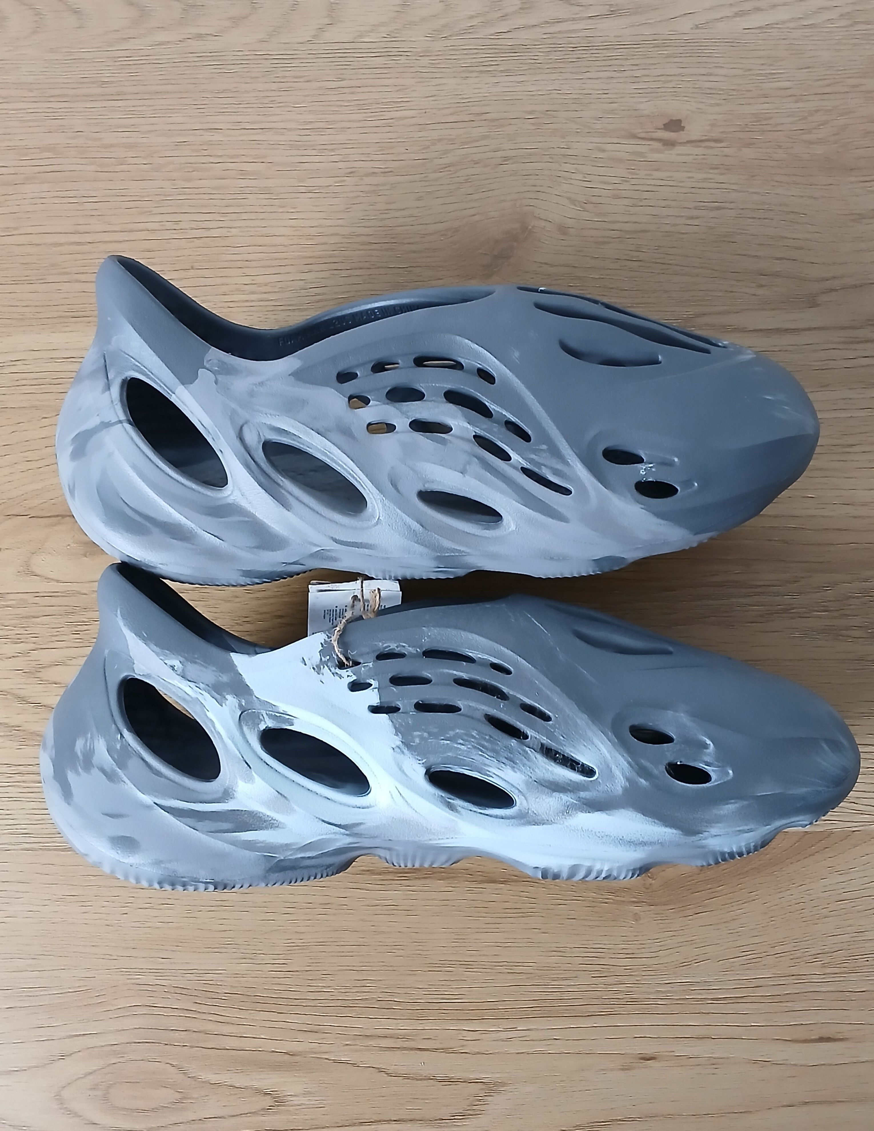 Adidas × Kanye West × Yeezy New Adidas Yeezy Foam Runner Size US 12 / EU 45 - 3 Thumbnail
