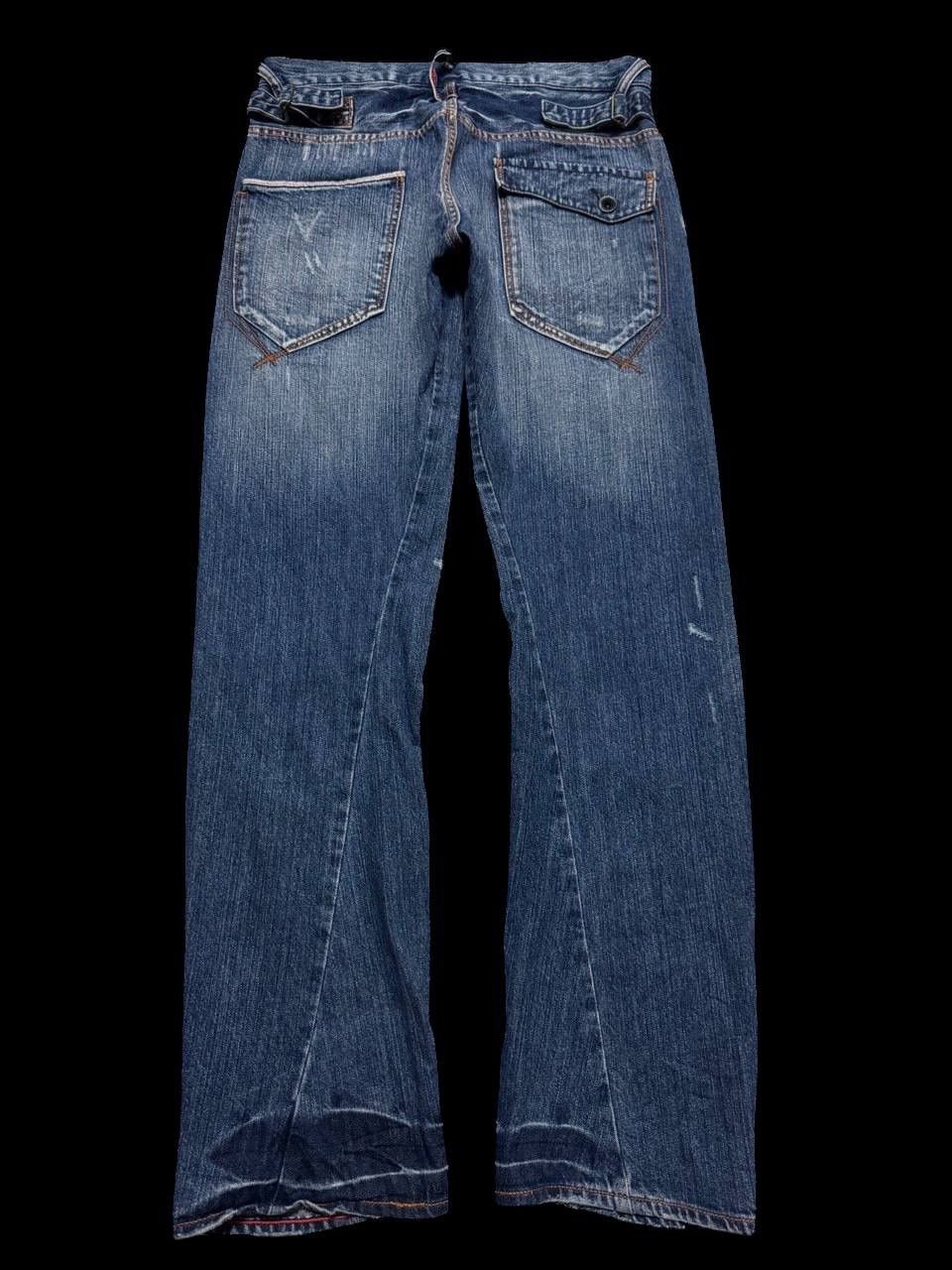 TWIST LEG Vintage Uj Jean Sick Distressed Ripped Mudwash