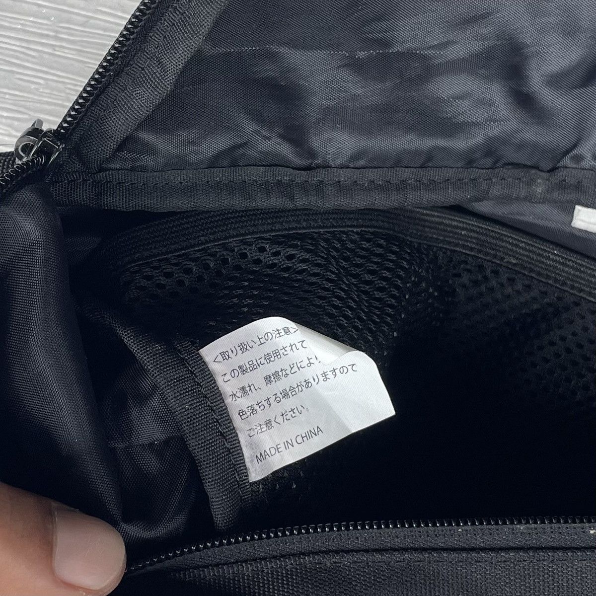 Japanese Brand Oversized Black Crossbody/Waist Bag Street Style Size ONE SIZE - 8 Thumbnail
