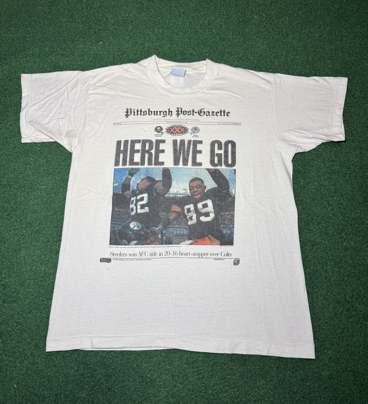 Vintage 90s Pittsburgh Steelers Here We Go Newspaper RARE T Shirt Size US L / EU 52-54 / 3 - 1 Thumbnail