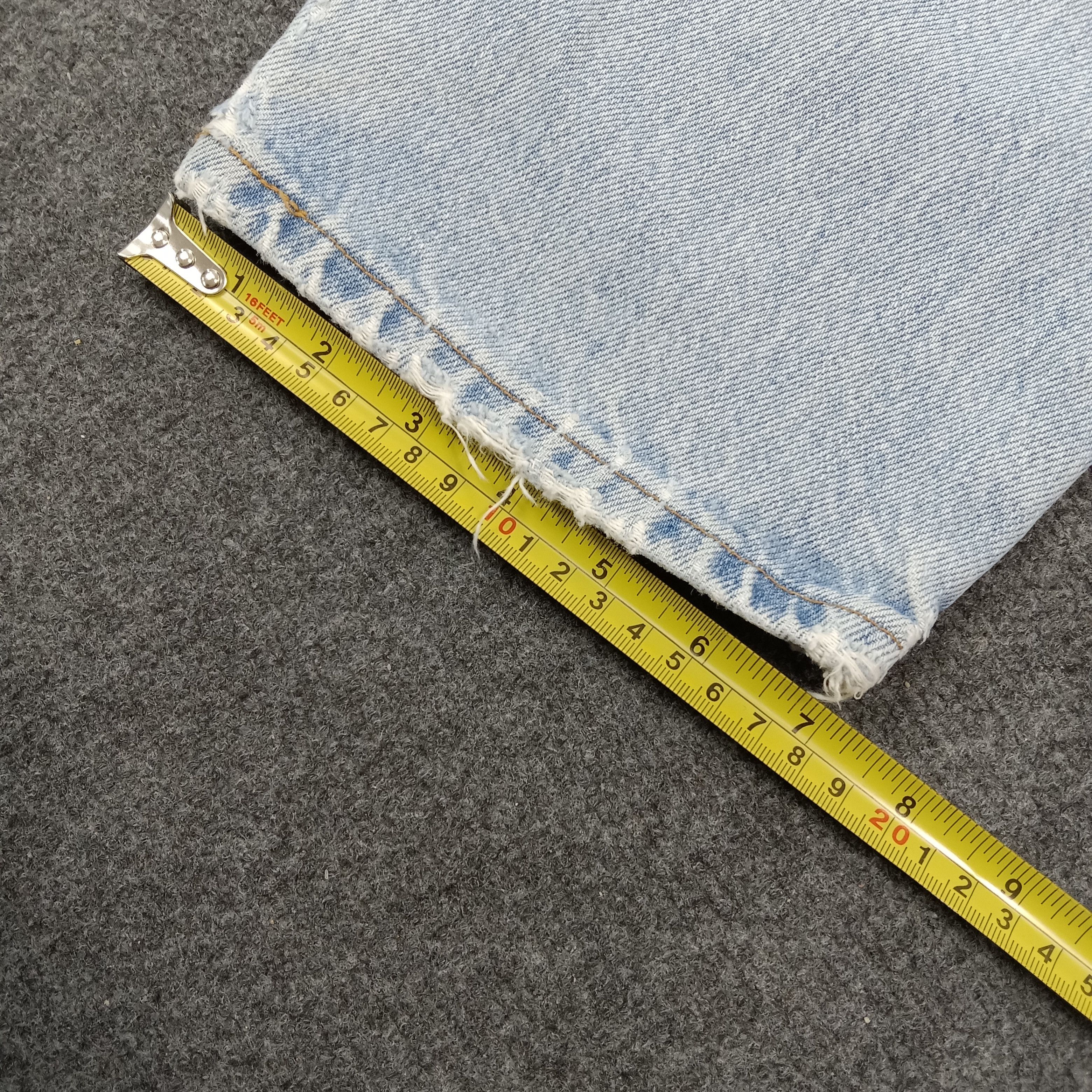 Levi's Levis 560 Red Tab Loose Fit Distressed Denim Jeans C265N10 Size US 33 - 13 Thumbnail
