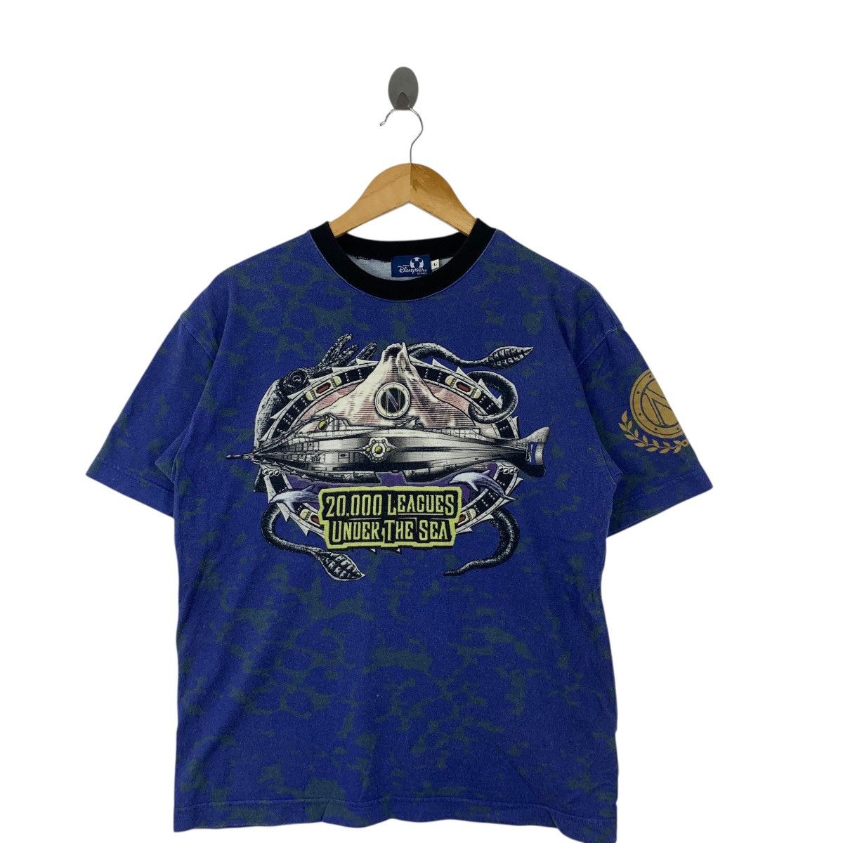 Disney Vintage DISNEY TOKYO SEA 20000 Leagues Under Sea Tee Shirt Size S / US 4 / IT 40 - 4 Thumbnail