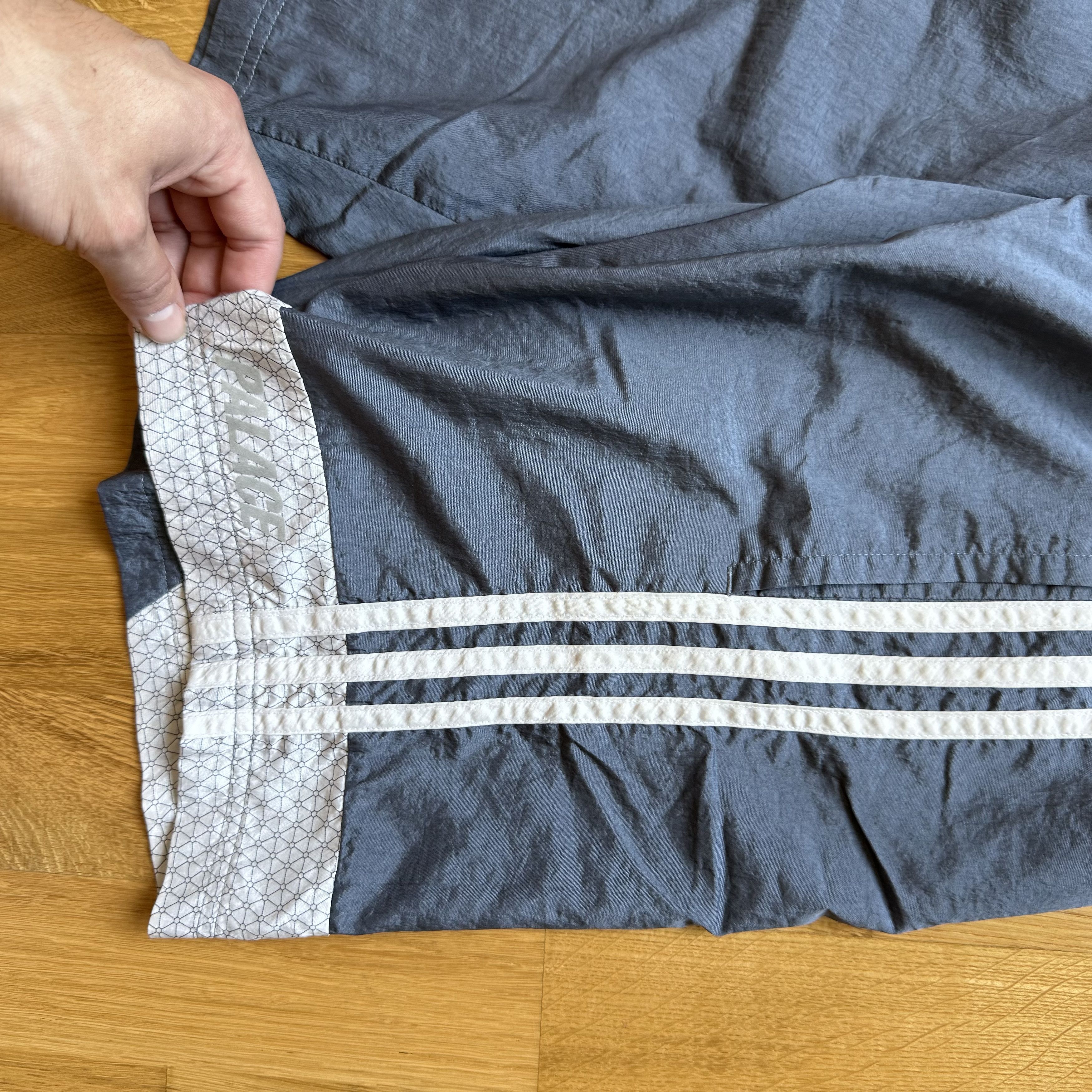 Adidas × Palace Palace x Adidas grey shorts sz L Size US 32 / EU 48 - 3 Thumbnail