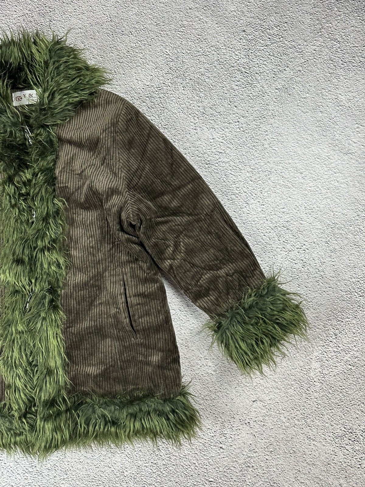 If Six Was Nine Crazy Fur Fuzzy Faux Corduroy Opium Jacket Gothic Coat Y2K Size L / US 10 / IT 46 - 4 Thumbnail