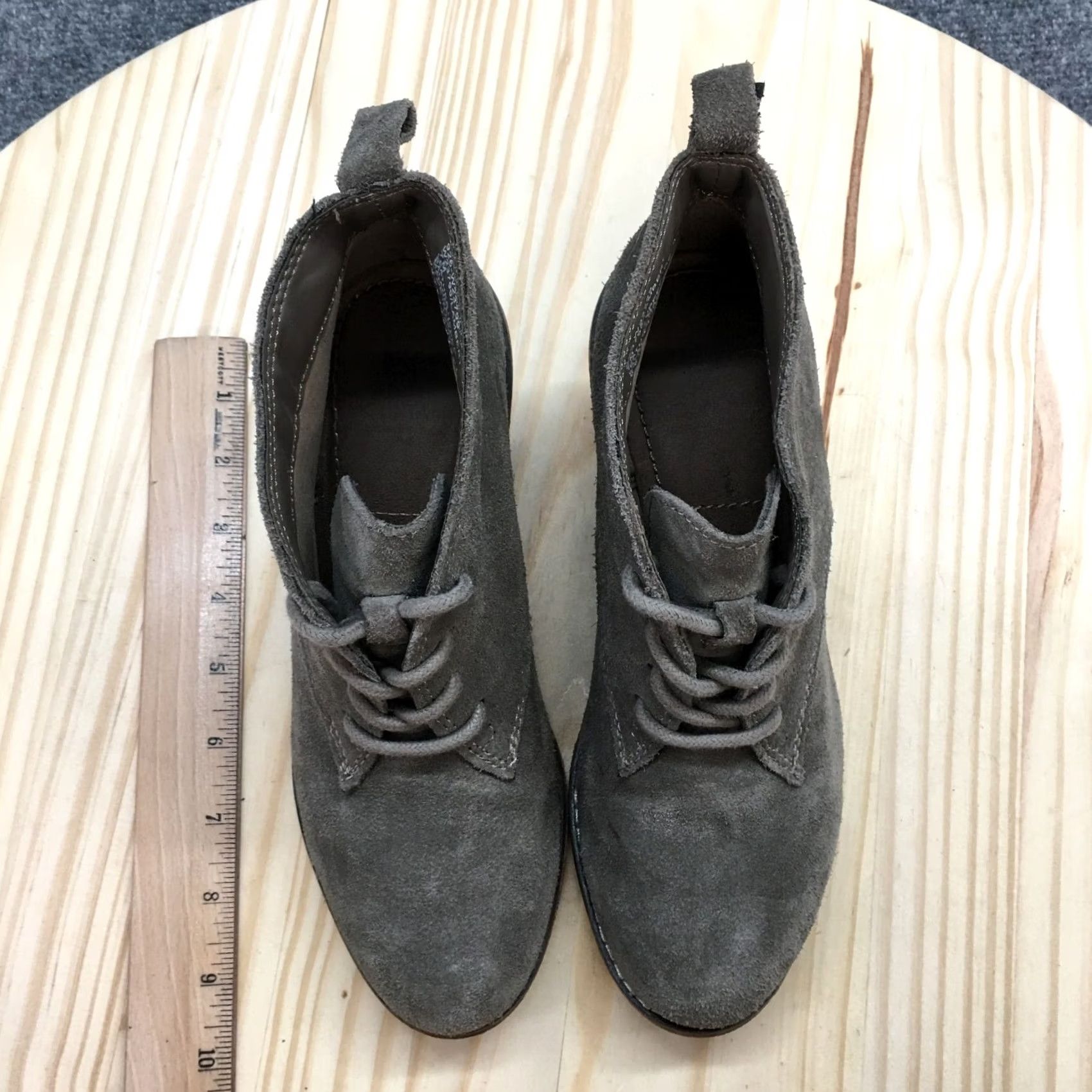 Vintage White Mountain Ankle Boot Womens 7M Gray Lambert Lace Up Wedge Heel Casual Suede Size US 7 / IT 37 - 6 Thumbnail