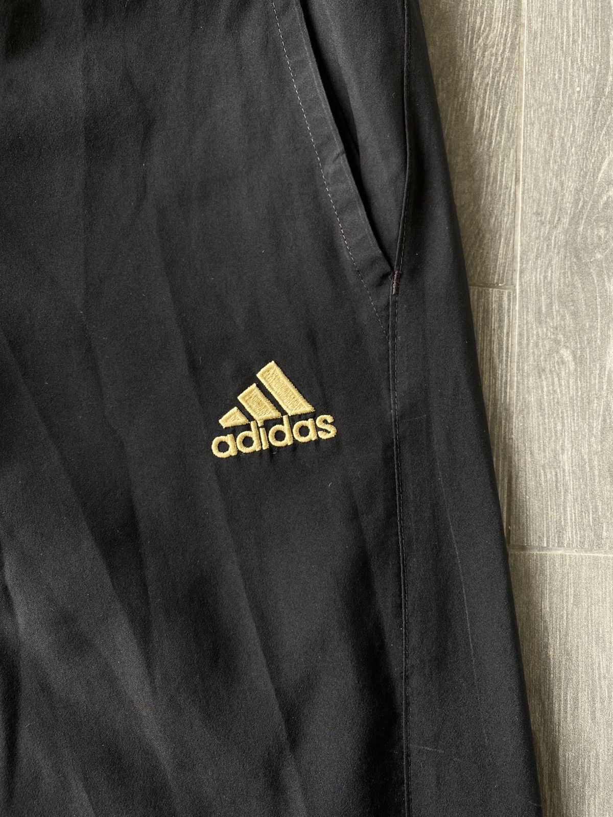 Adidas × Vintage Vintage Adidas Liverpool 2008 Track Pants Size US 30 / EU 46 - 5 Thumbnail