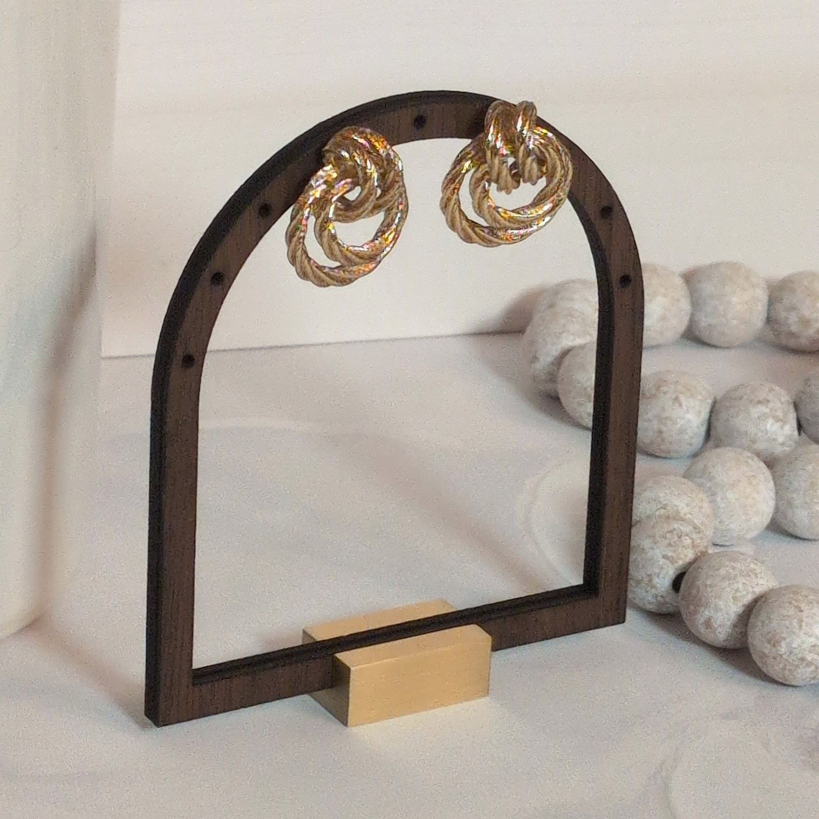 Other Elegant VTG 1980s Gold-Tone Braided Knot Pierced Earrings Size ONE SIZE - 2 Thumbnail