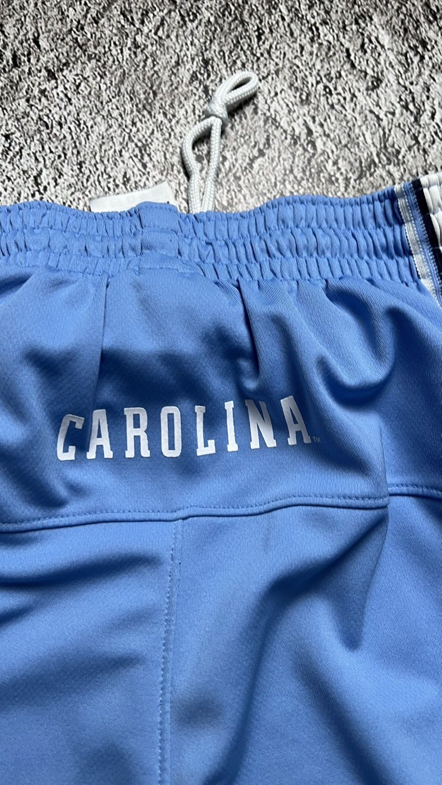 Nike North Carolina tar heels NCAA UNC nike air jordan shorts Size US 30 / EU 46 - 7 Thumbnail