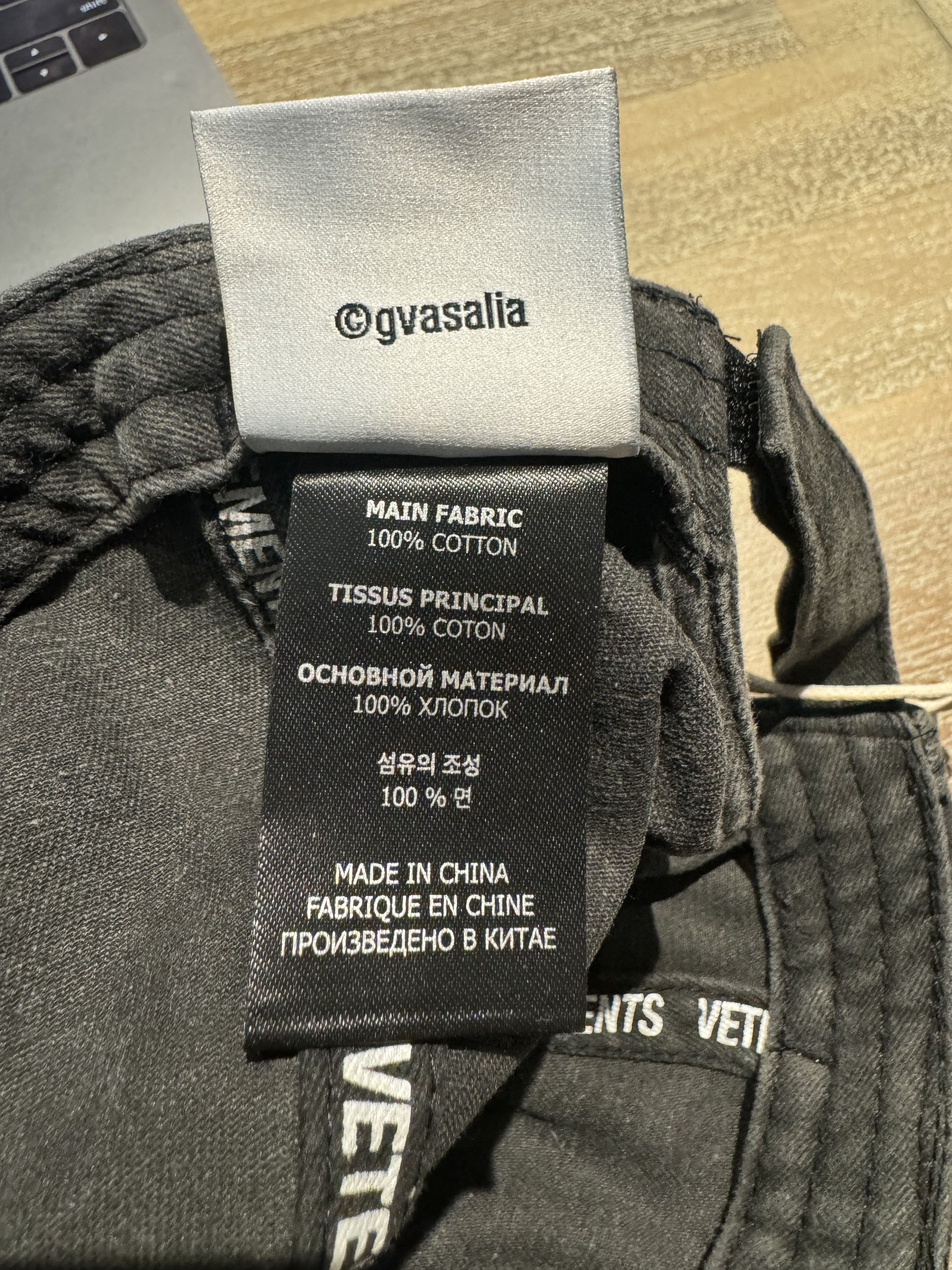 Vetements DESTROYED CAP Size ONE SIZE - 3 Thumbnail