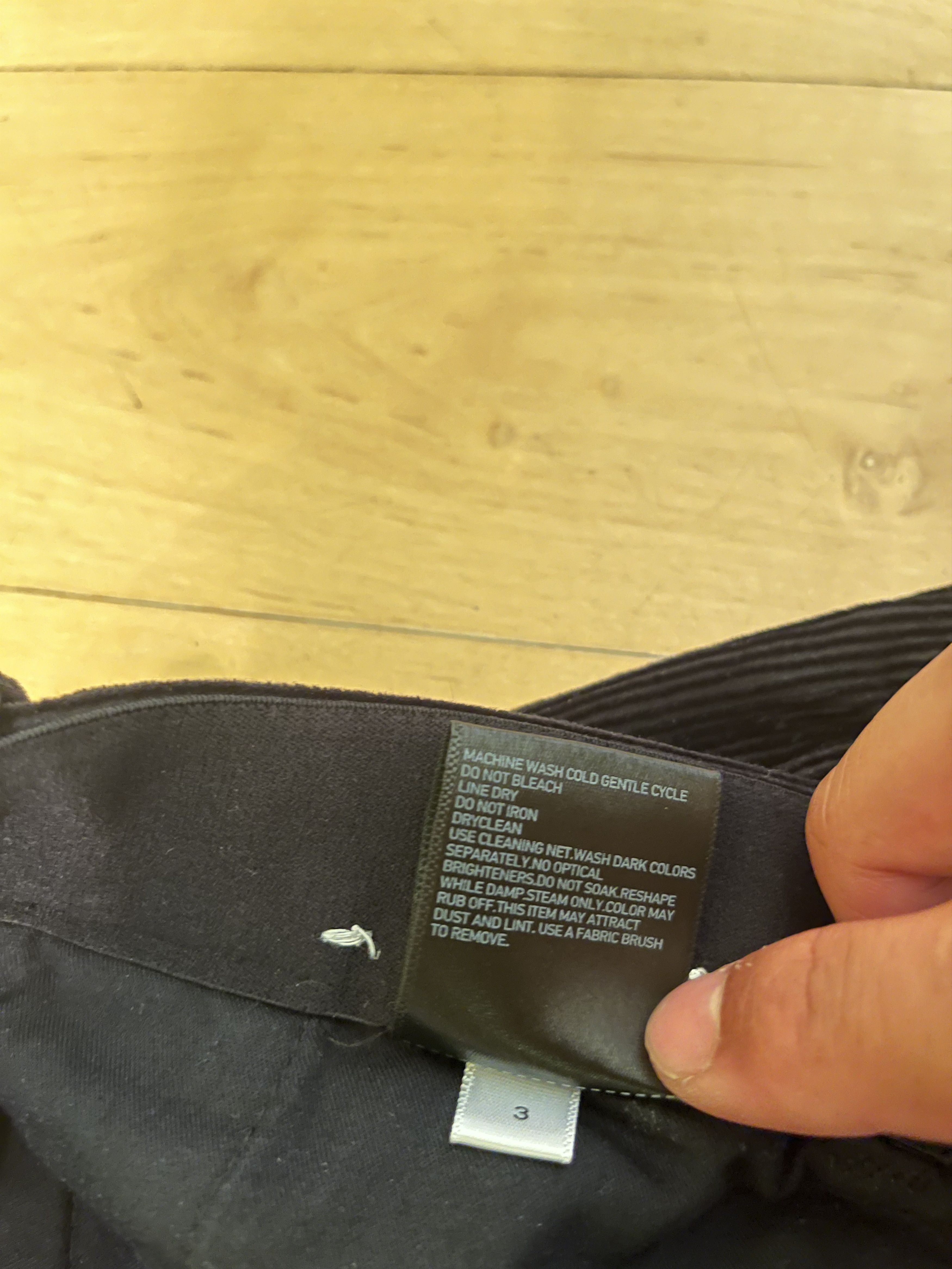Uniqlo Uniqlo Corduroy Pants Size US 33 - 4 Thumbnail