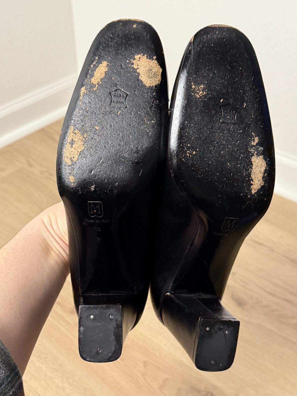 Bruno Magli Bruno Magli Black Leather Pumps Heels size 10 Size US 10 / IT 40 - 8 Thumbnail
