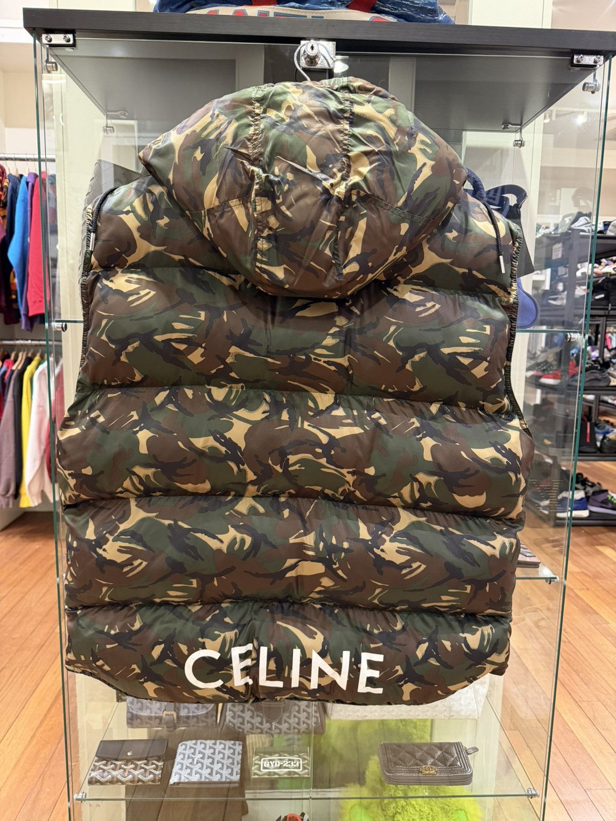 Celine Celine Puffer Vest - Camo Size US L / EU 52-54 / 3 - 2 Thumbnail
