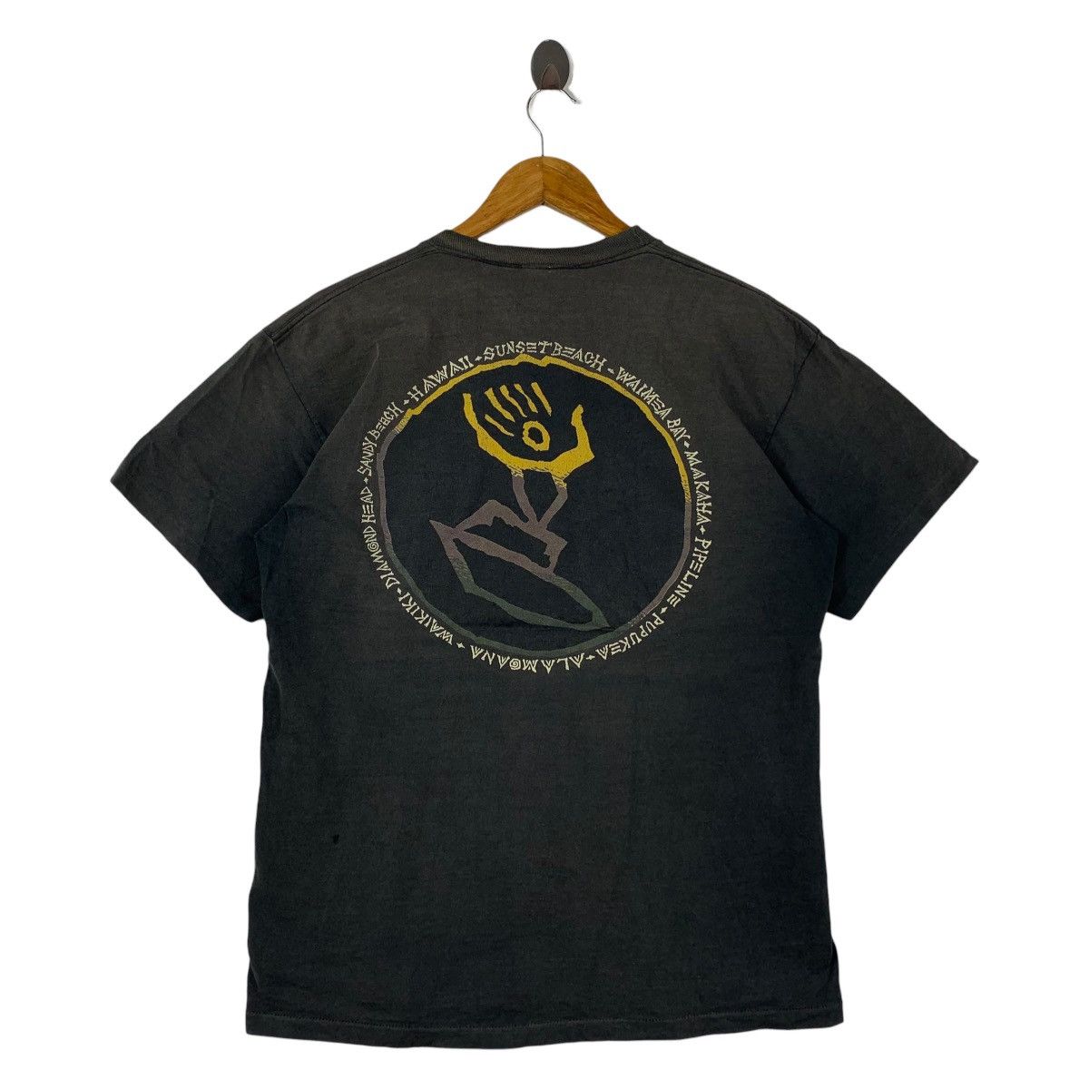 Anvil Vintage 90s HAWAIAN LEGENDS big logo Surfing tee Size US L / EU 52-54 / 3 - 1 Thumbnail