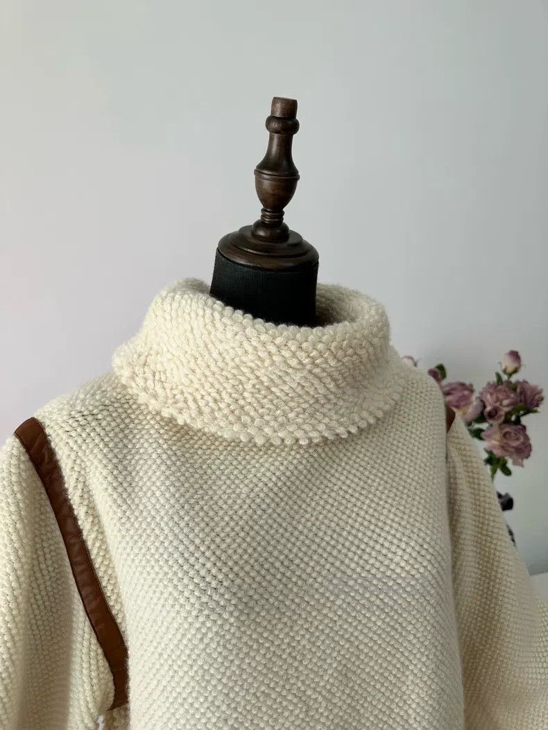 Hermes Hermes Women's Cashmere Casual High Neck Knit Sweater, Bei Size XS / US 0-2 / IT 36-38 - 4 Thumbnail